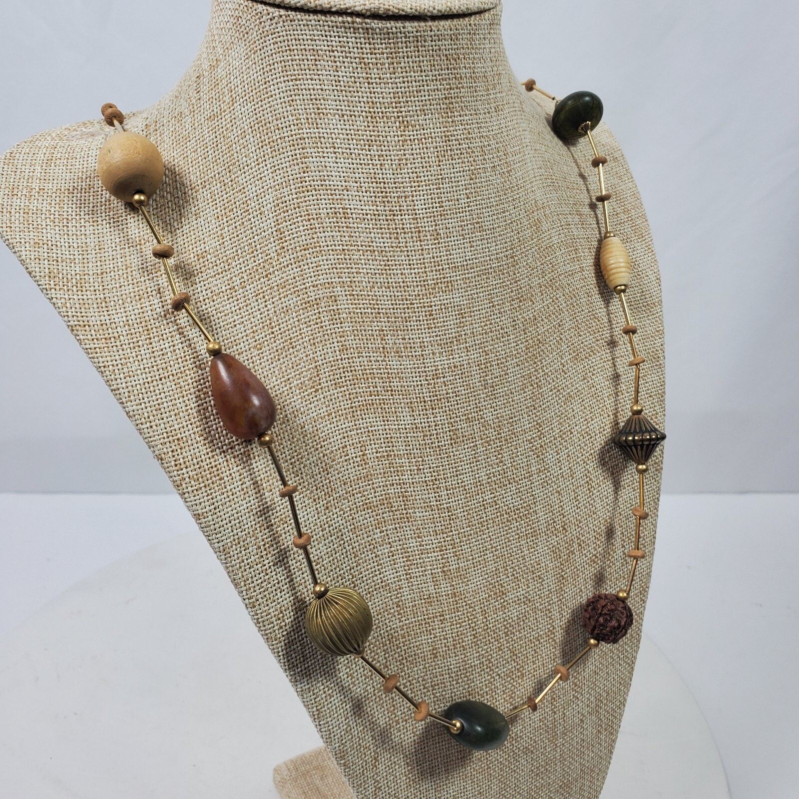 The Unbranded Brand Vintage Peruvian Necklace 40 Inch Single Strand Pullover Size ONE SIZE - 2 Thumbnail