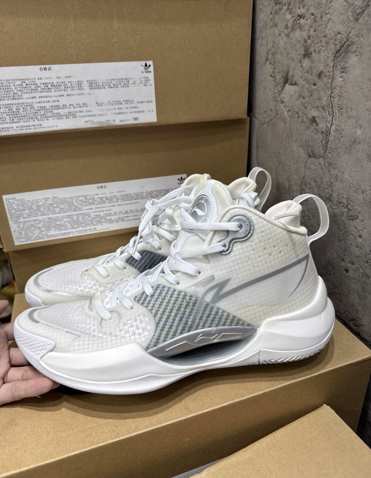 Li-Ning Li-Ning Light Boom Tech Basketball Shoes K37 Size US 9.5 / EU 42-43 - 1 Thumbnail