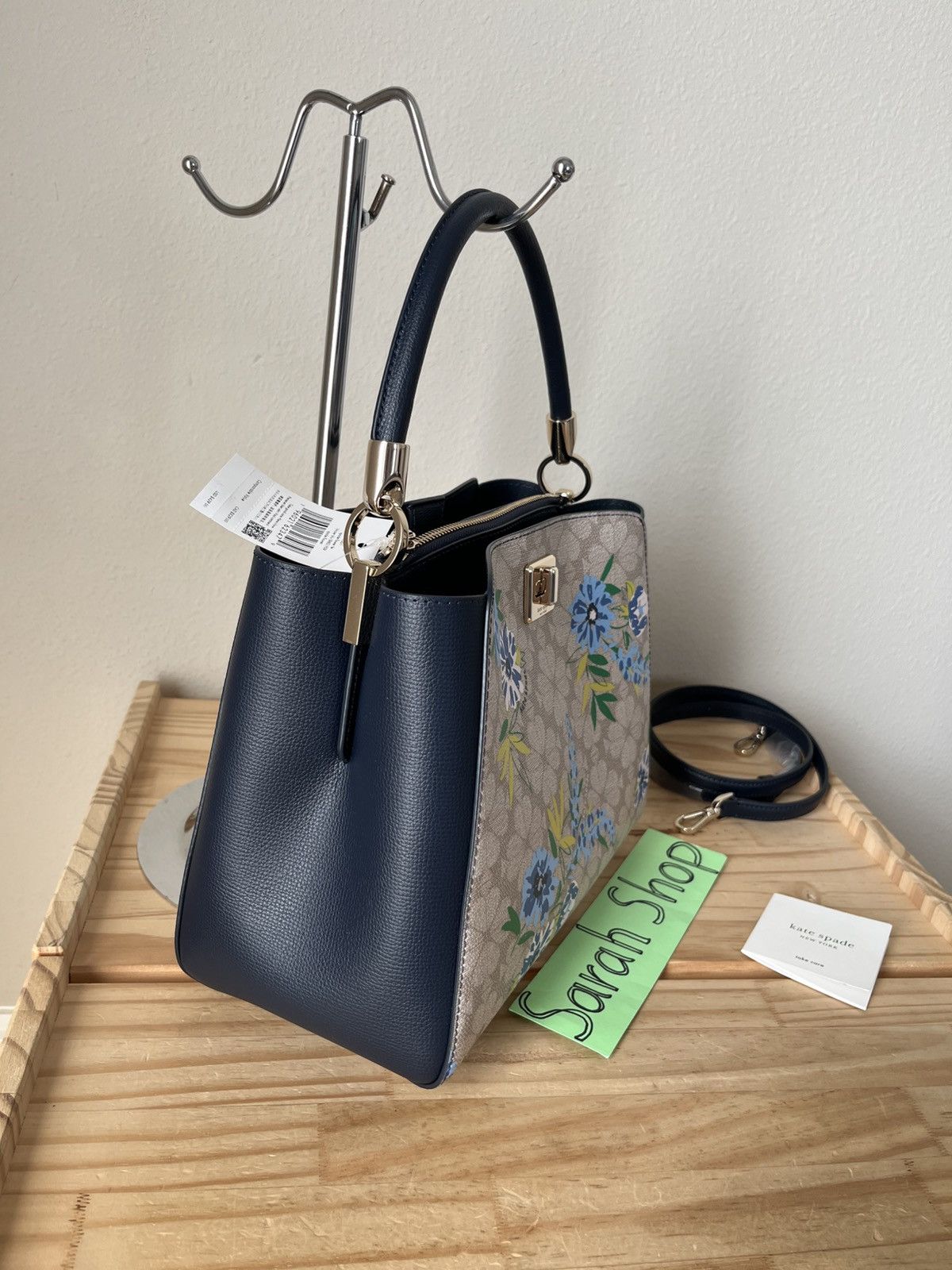 Kate Spade Kate Spade Spade Flower Floral Medium Top Handle Satchel Size ONE SIZE - 5 Thumbnail
