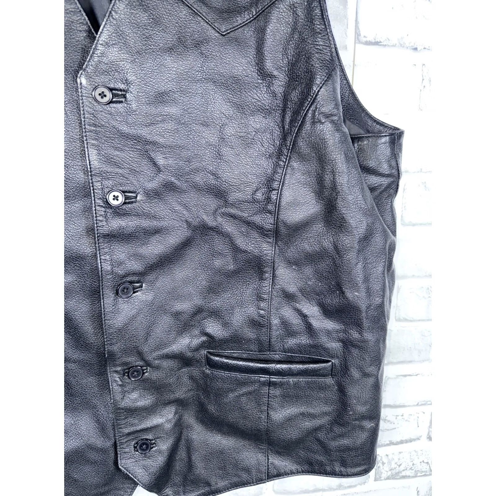 Vintage Cripple Creek Black Leather Vest Biker Cowboy Western 2XL Mens Tall Vest Pockets Lined Solid Mid-Length Button Closure Size US XXL / EU 58 / 5 - 6 Thumbnail