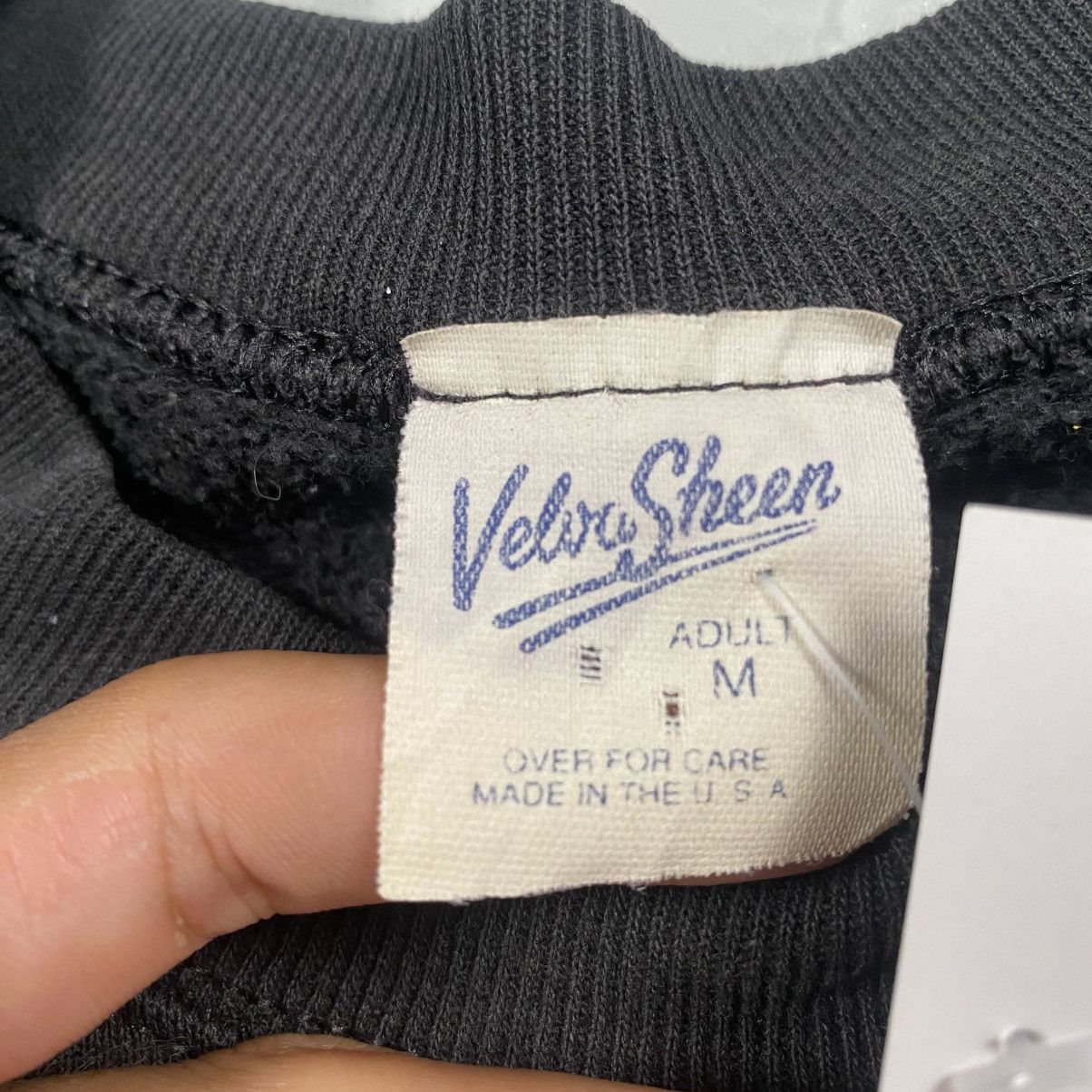 Velva Sheen Vintage 90s Mickey Mouse College Crewneck Size US M / EU 48-50 / 2 - 5 Thumbnail