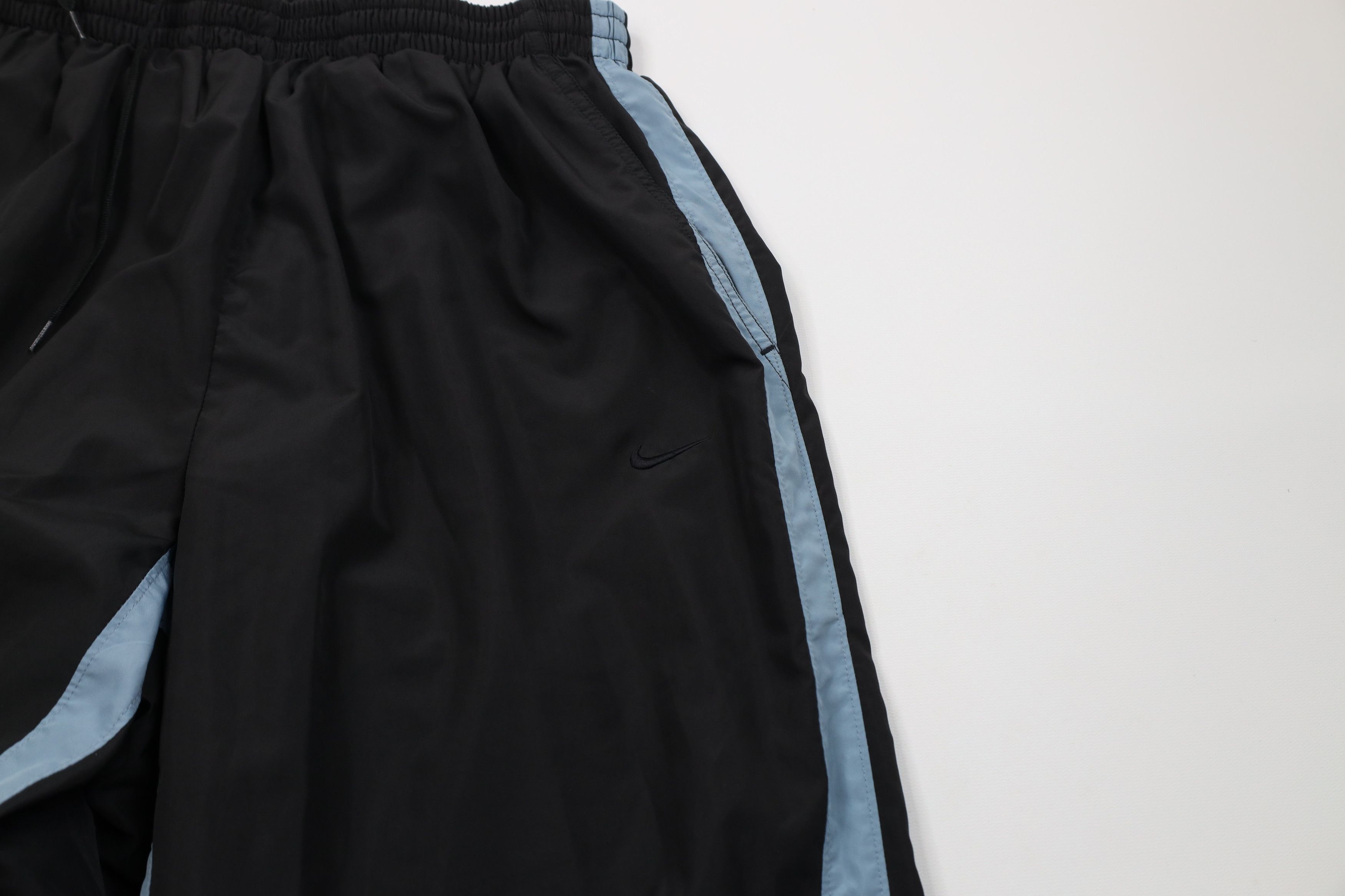 Nike Vintage Nike Challenge Court Swoosh Lined Tennis Joggers Size US 36 / EU 52 - 6 Thumbnail