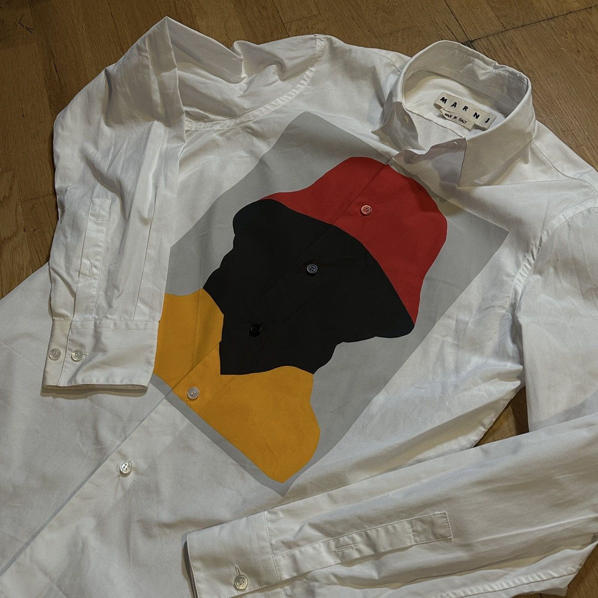 Marni AW16 MARNI EKTA HEAD PRINT SHIRT Size US S / EU 44-46 / 1 - 5 Thumbnail