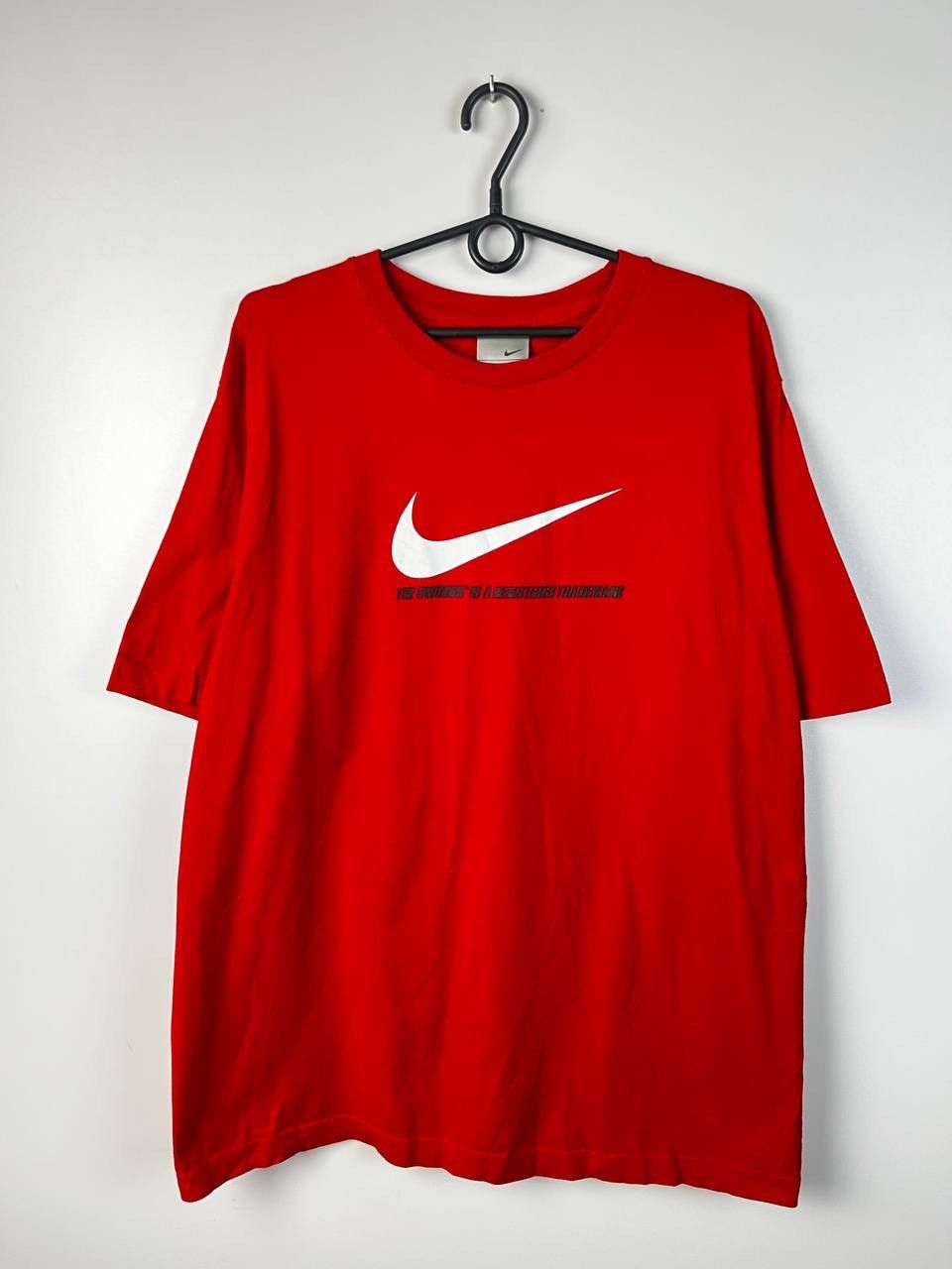Vintage Nike 00s Swoosh streetwear vintage t-shirts size XL Size US XL / EU 56 / 4 - 1 Thumbnail