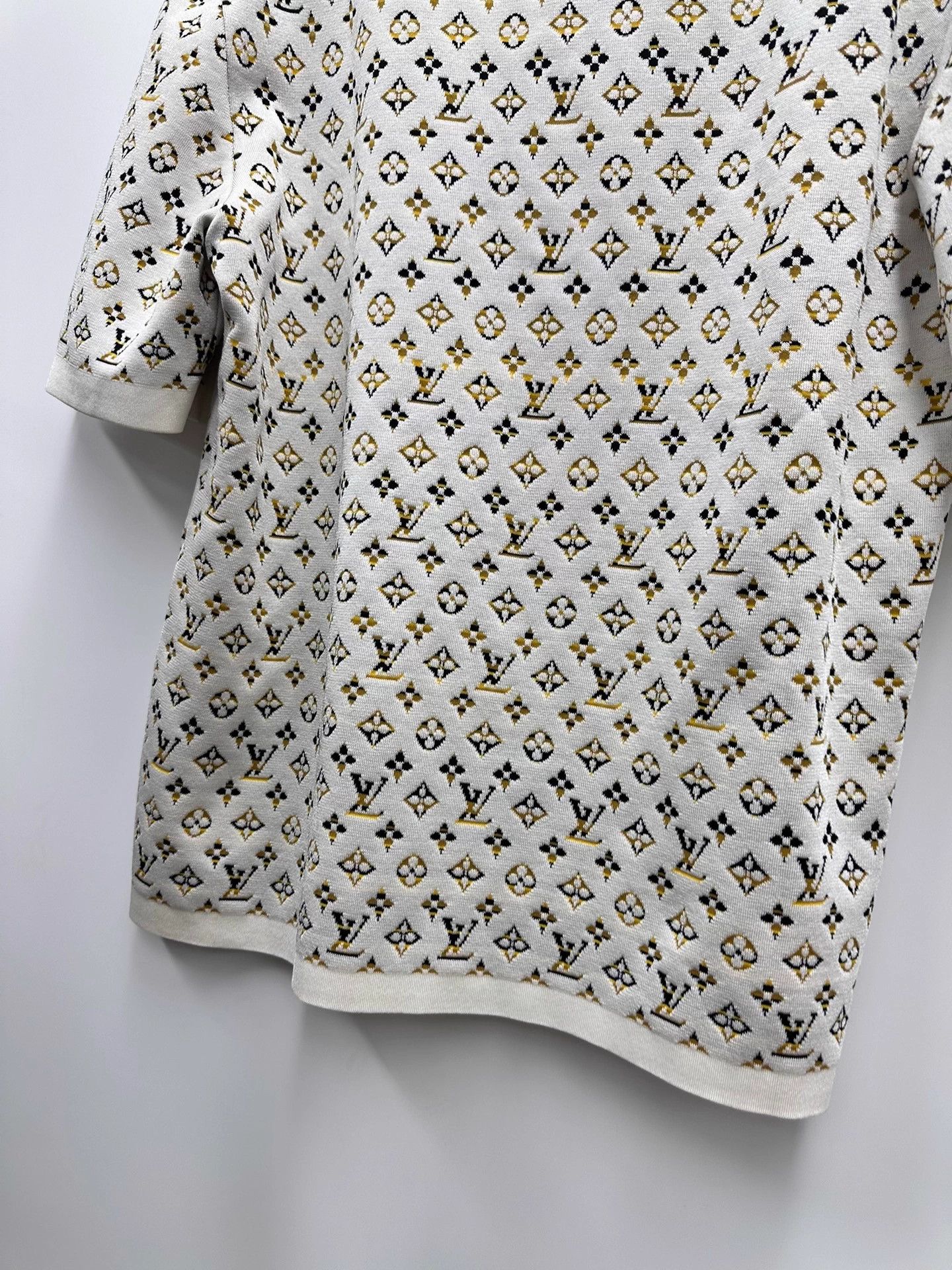 Louis Vuitton LV All Over Print Knit Sweater S Size US S / EU 44-46 / 1 - 9 Thumbnail