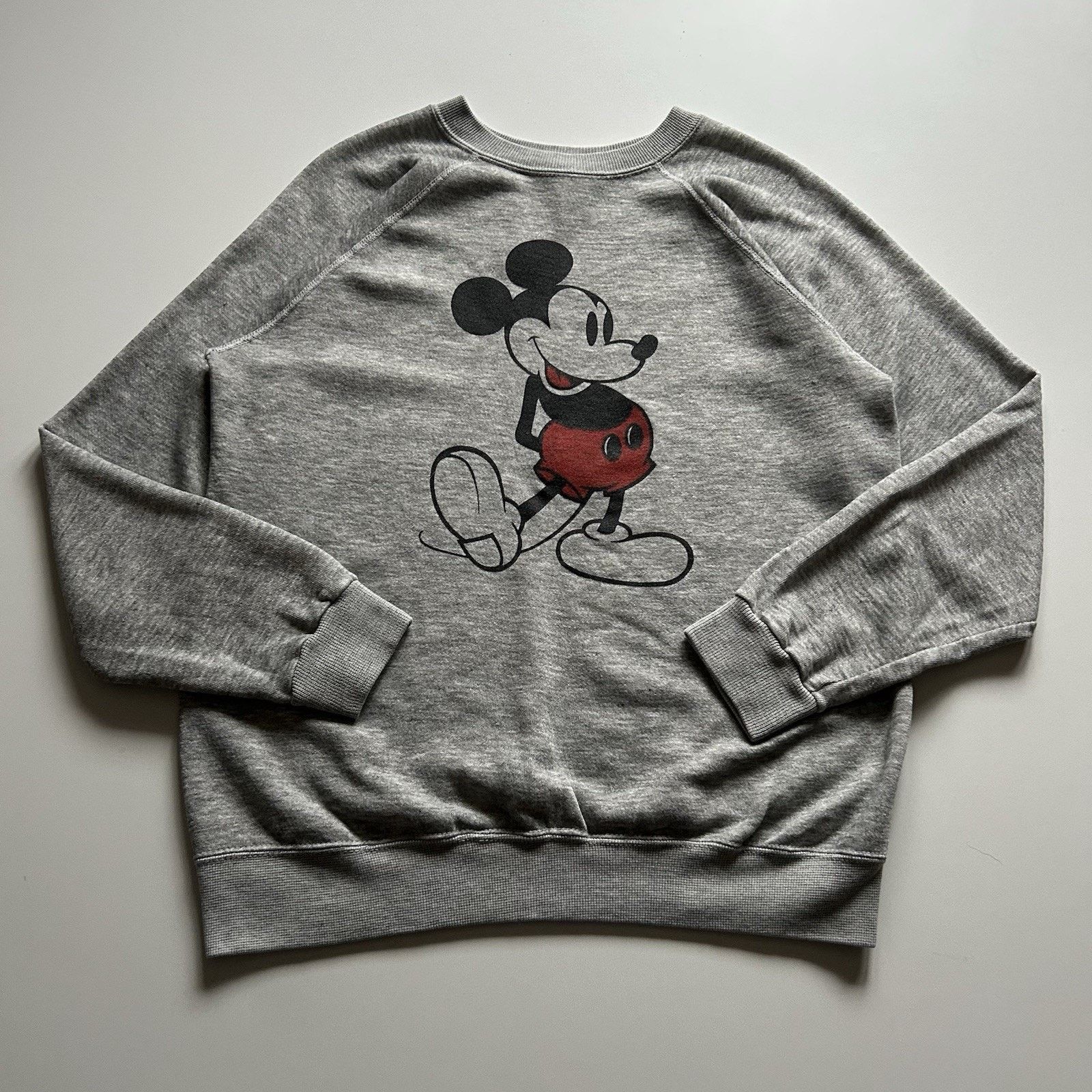 Disney Vintage 80s Disney Mickey Mouse Crewneck Large Made In USA Size US L / EU 52-54 / 3 - 1 Thumbnail