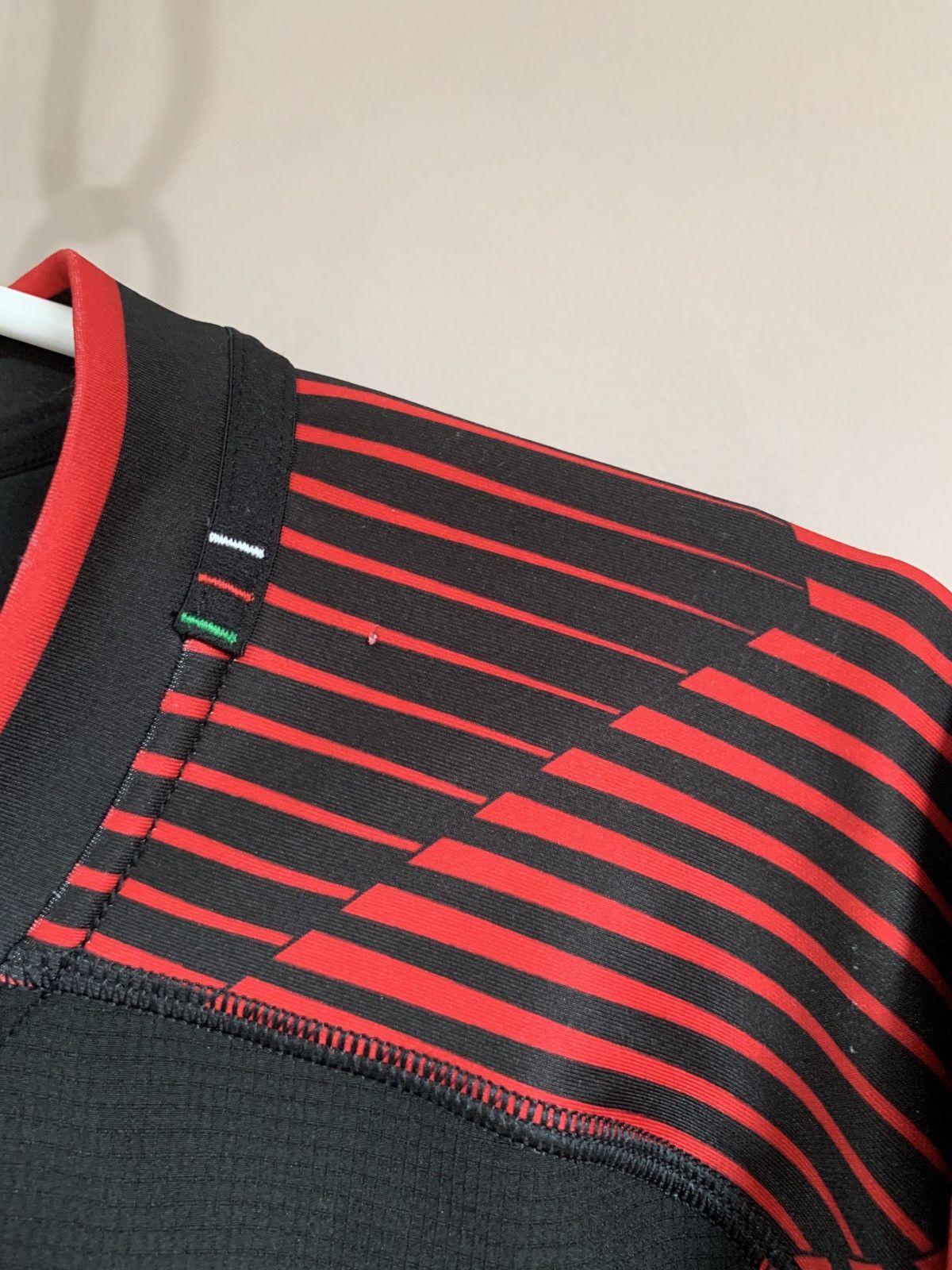 Macron Wales Home Player Issue Rugby Shirt Macron Jersey Size M Size US M / EU 48-50 / 2 - 5 Thumbnail