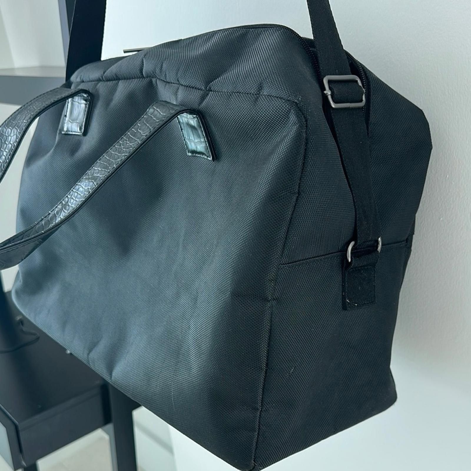 Jimmy Choo Jimmy Choo Black Messenger Bag with Adjustable Strap Size ONE SIZE - 3 Thumbnail