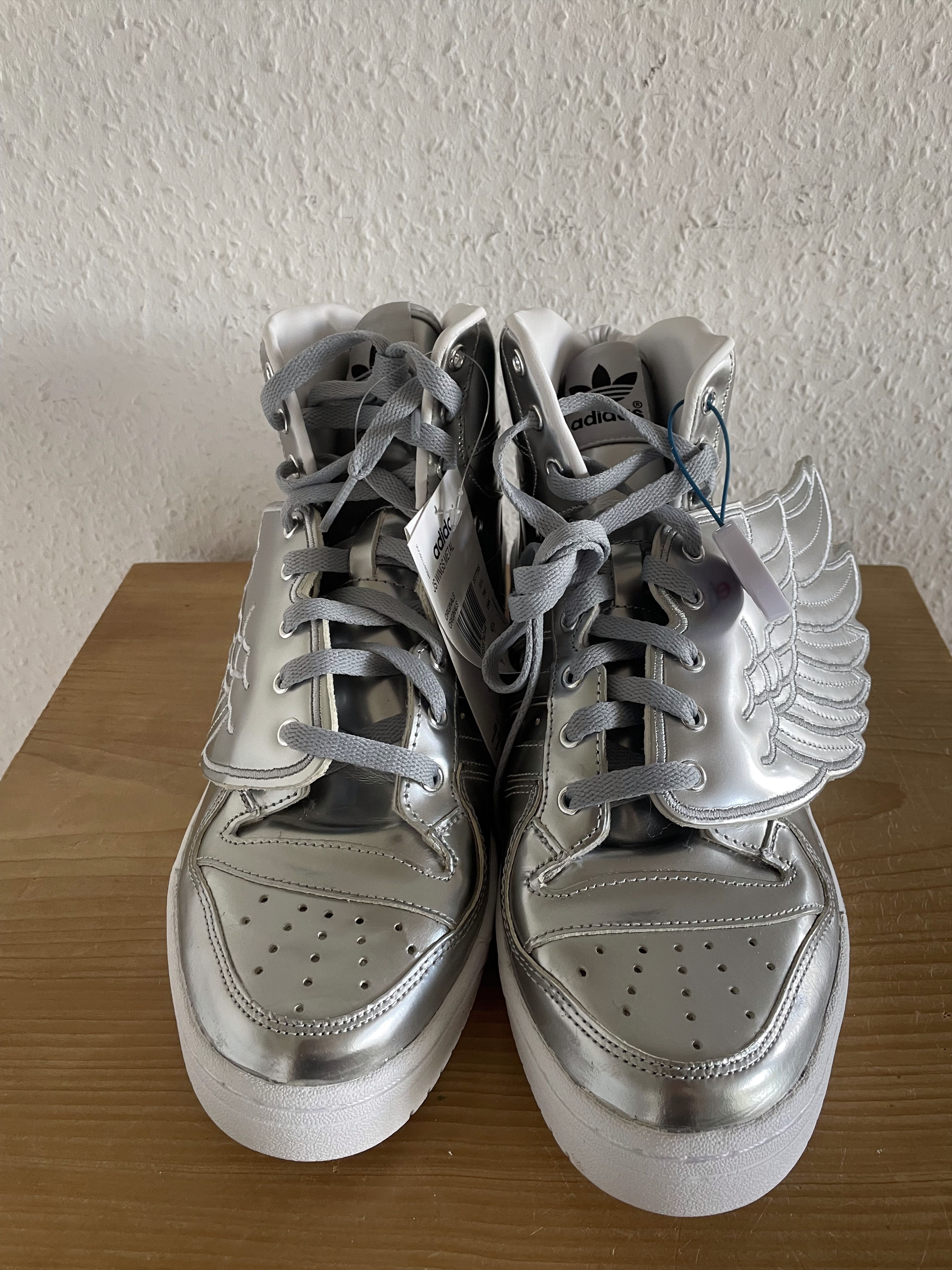 Adidas × Jeremy Scott Wings 1.0 Silver Metallic Size US 11 / EU 44 - 2 Thumbnail