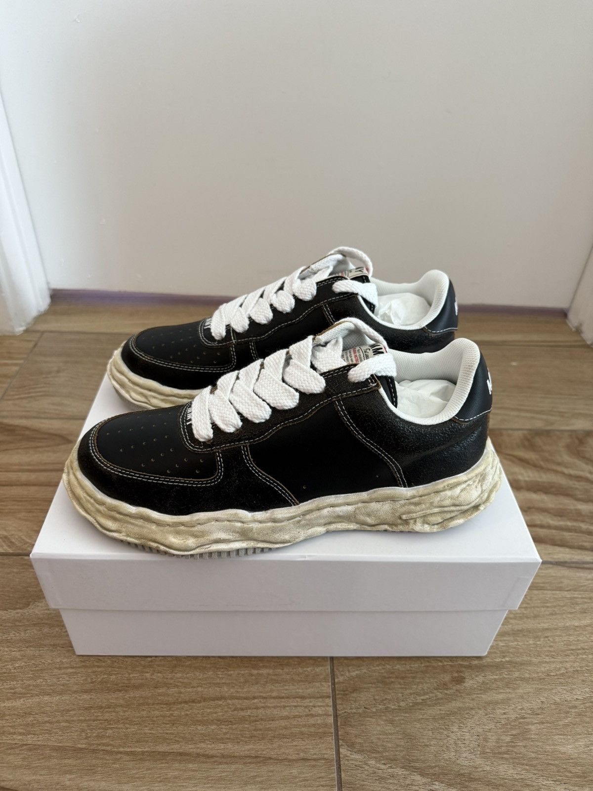 Maison Mihara Yasuhiro Wayne Low ‘Cracking Leather’ Black