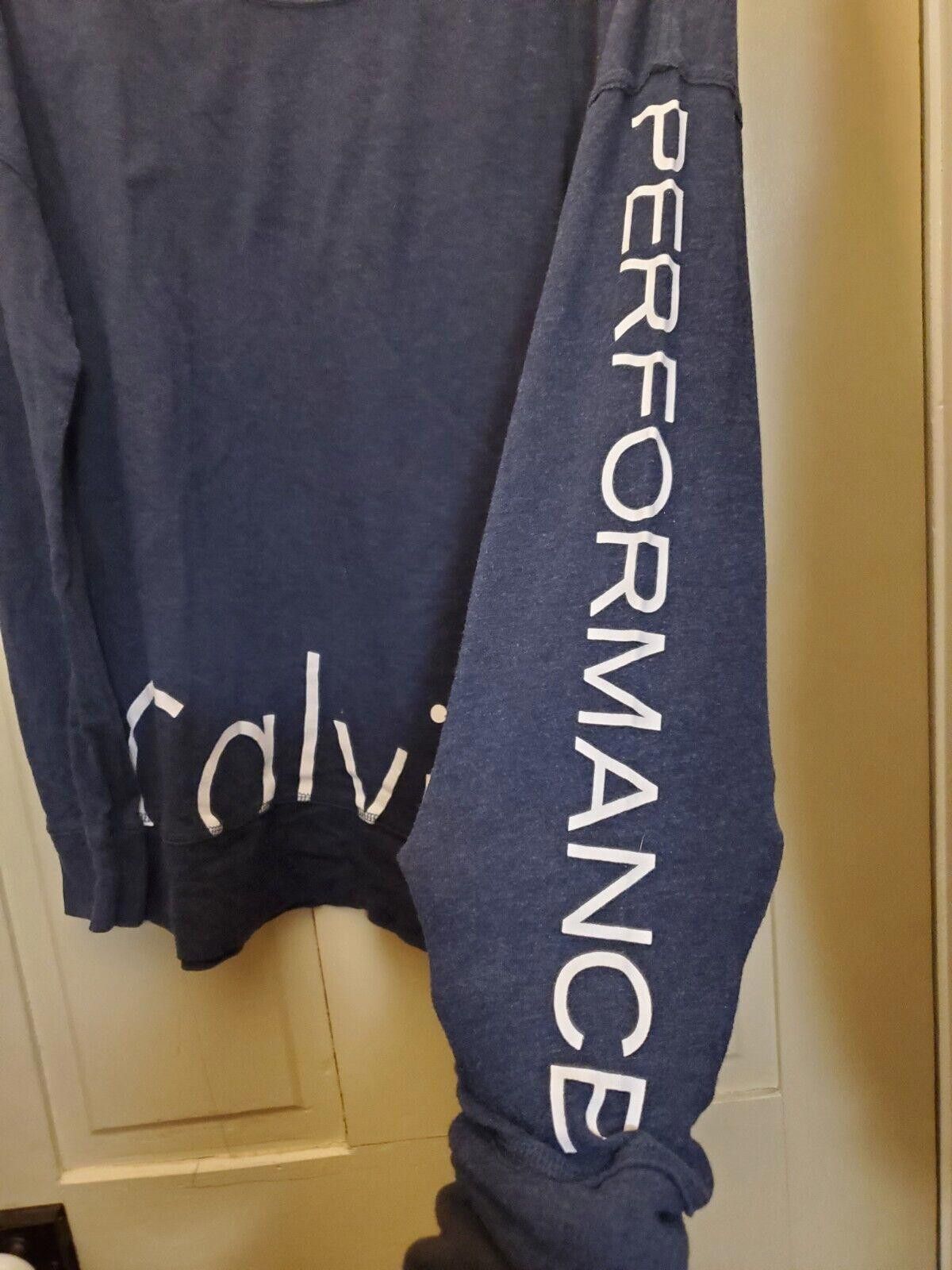 Calvin Klein CALVIN KLEIN PERFORMANCE TOP L Blue Long Sleeved T-shirt Size L / US 10 / IT 46 - 2 Thumbnail