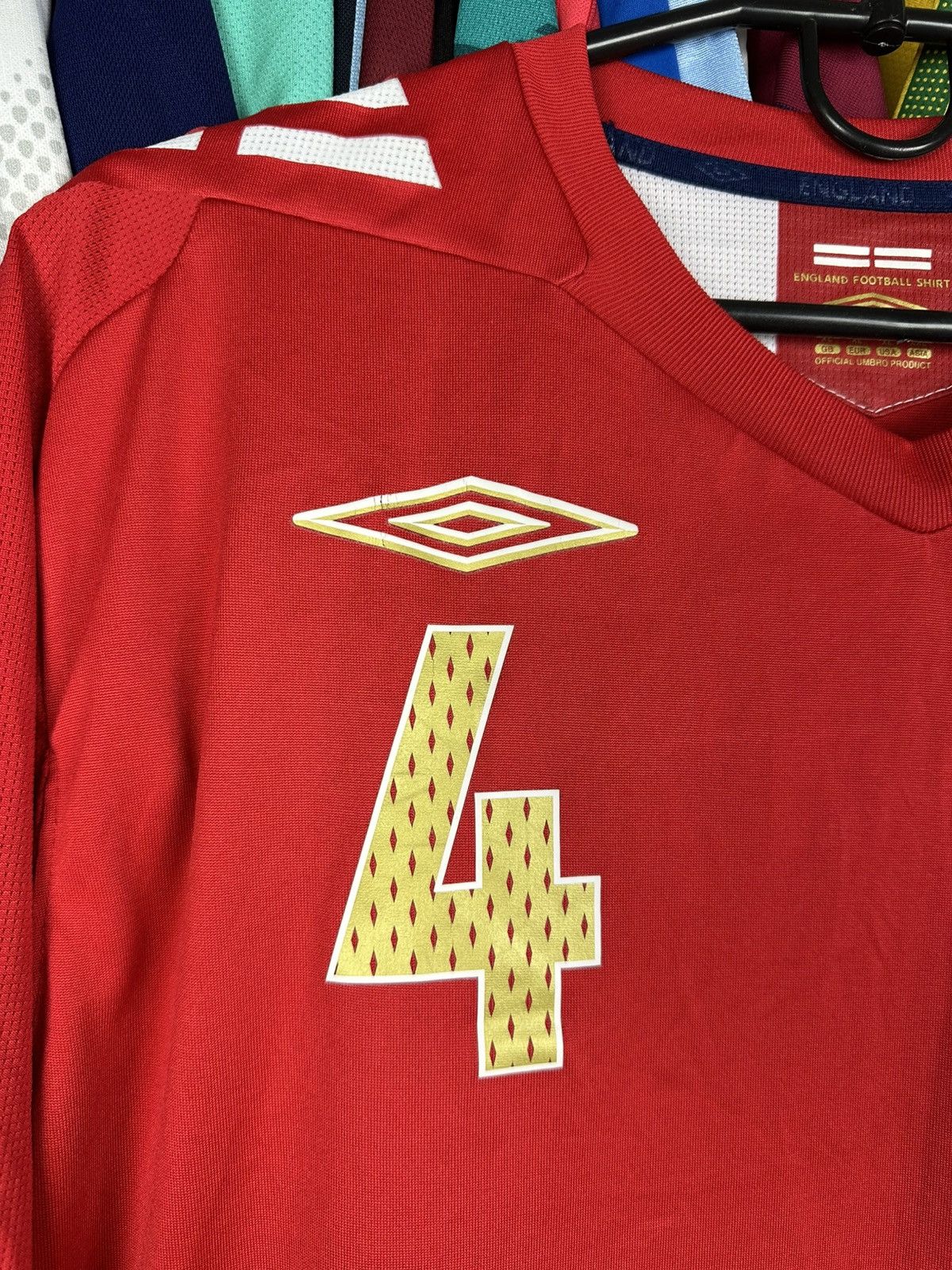 Umbro Umbro England 2006 2008 Gerrard#4 Away Shirt Soccer Jersey Size US XL / EU 56 / 4 - 2 Thumbnail
