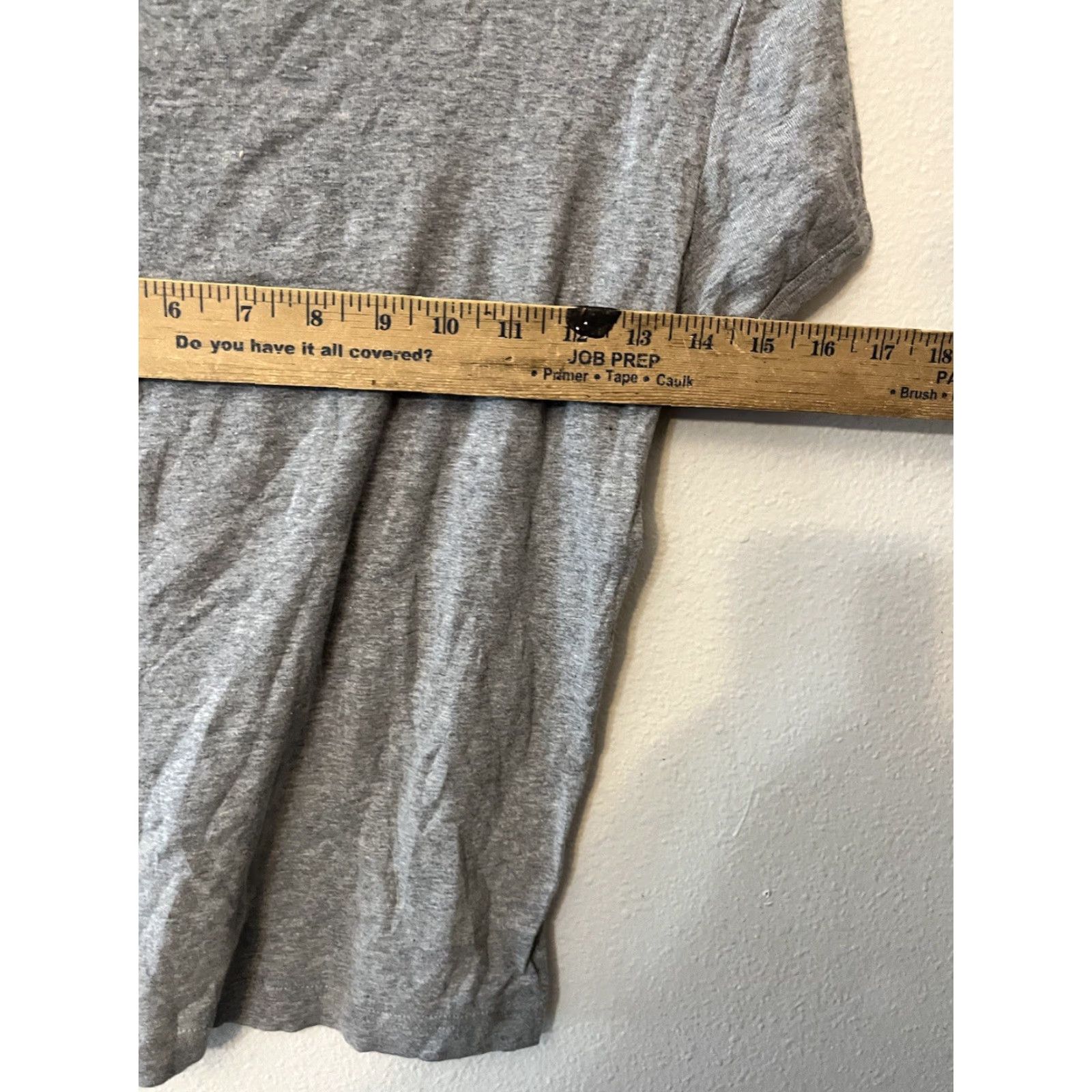 Guess VINTAGE GUESS Logo Graphic T-Shirt Women’s Large Gray Y2K Crew Neck Size L / US 10 / IT 46 - 5 Thumbnail