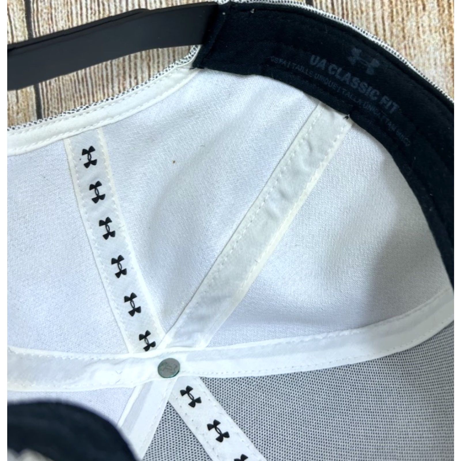 Under Armour Under Armour Snapback Hat Classic Fit Adjustable Men One Size Gray Solid Snapback Adjustable Hat Size ONE SIZE - 5 Thumbnail