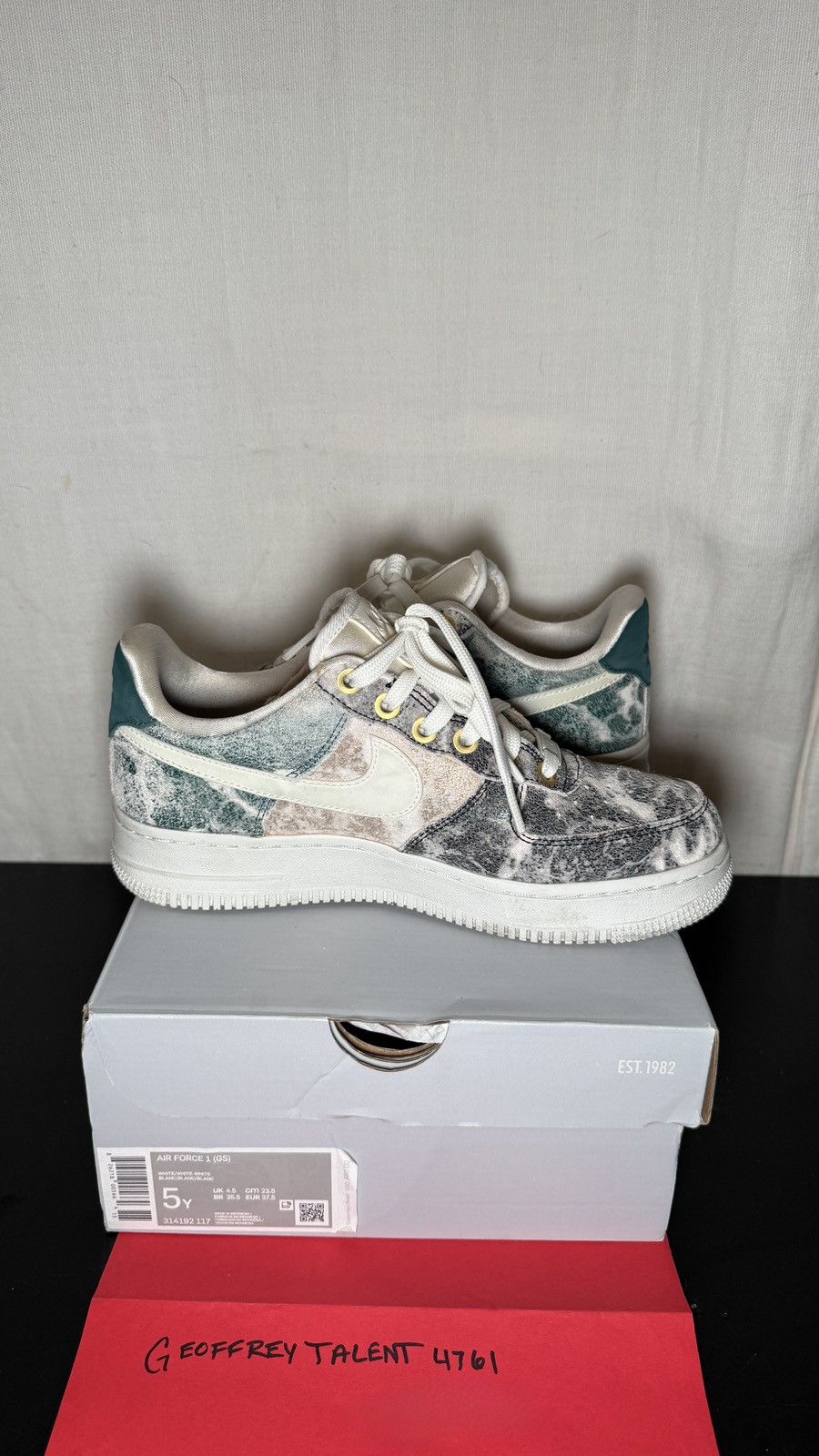 Nike Nike Air Force 1 Low “Marble” / White Grey Pattern (GS Sz 5) Size US 6.5 / IT 36.5 - 5 Thumbnail
