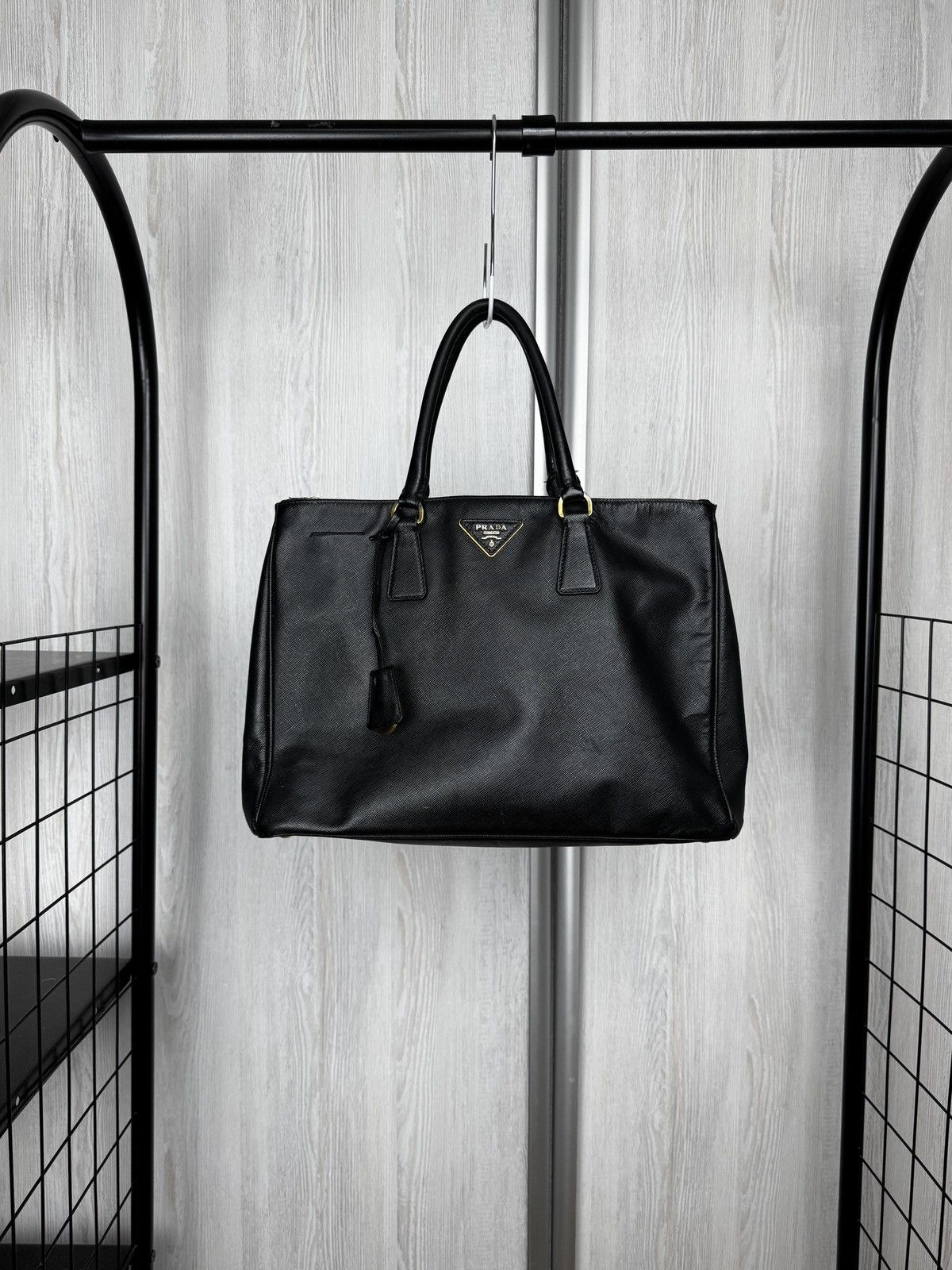 Prada Prada Black Saffiano Lux Leather Large Gardener's Tote Bag Size ONE SIZE - 1 Thumbnail