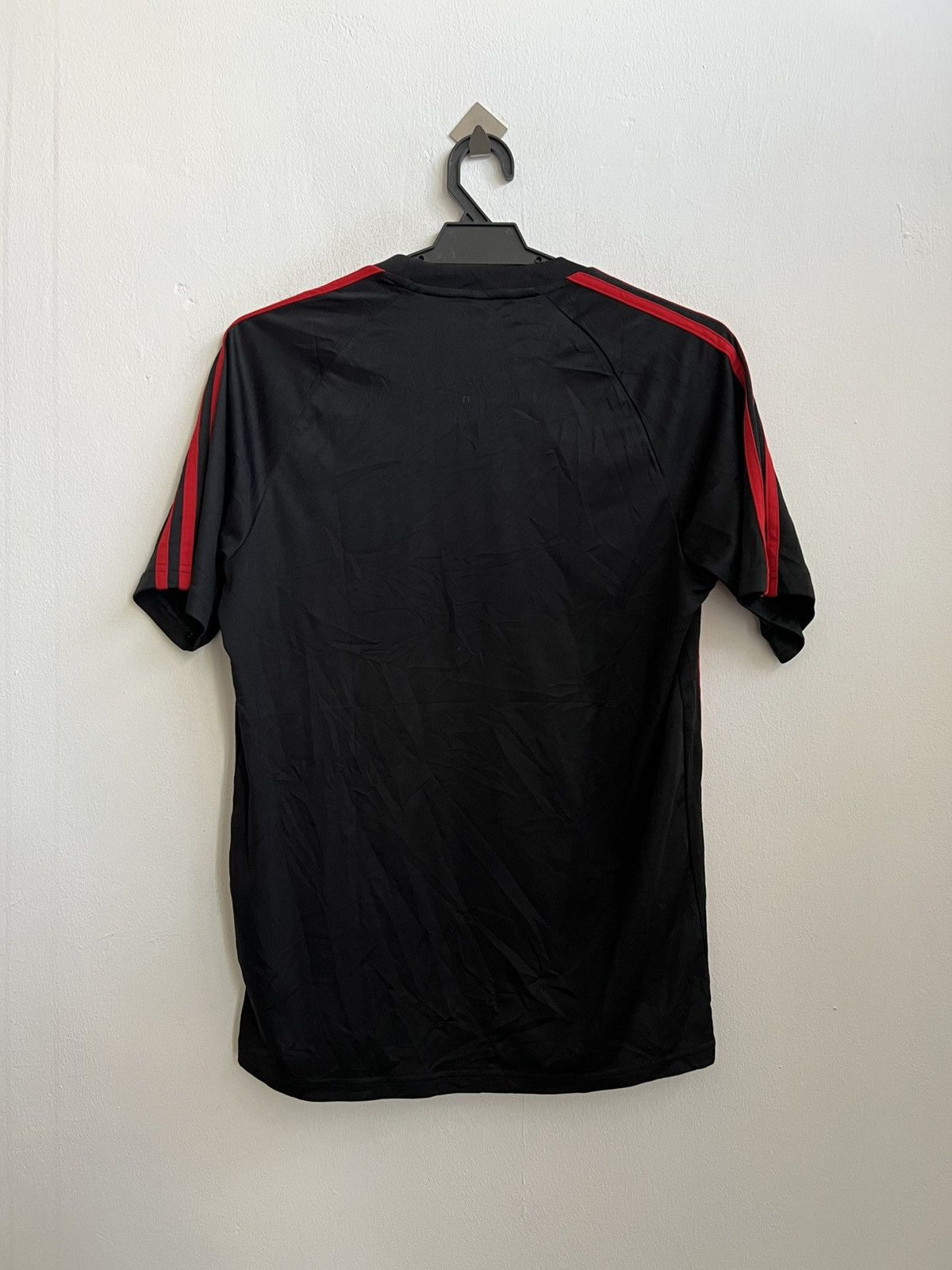Adidas Vintage 2010/11 Adidas AC Milan FC #Kaka Home Jersey Size US M / EU 48-50 / 2 - 4 Thumbnail