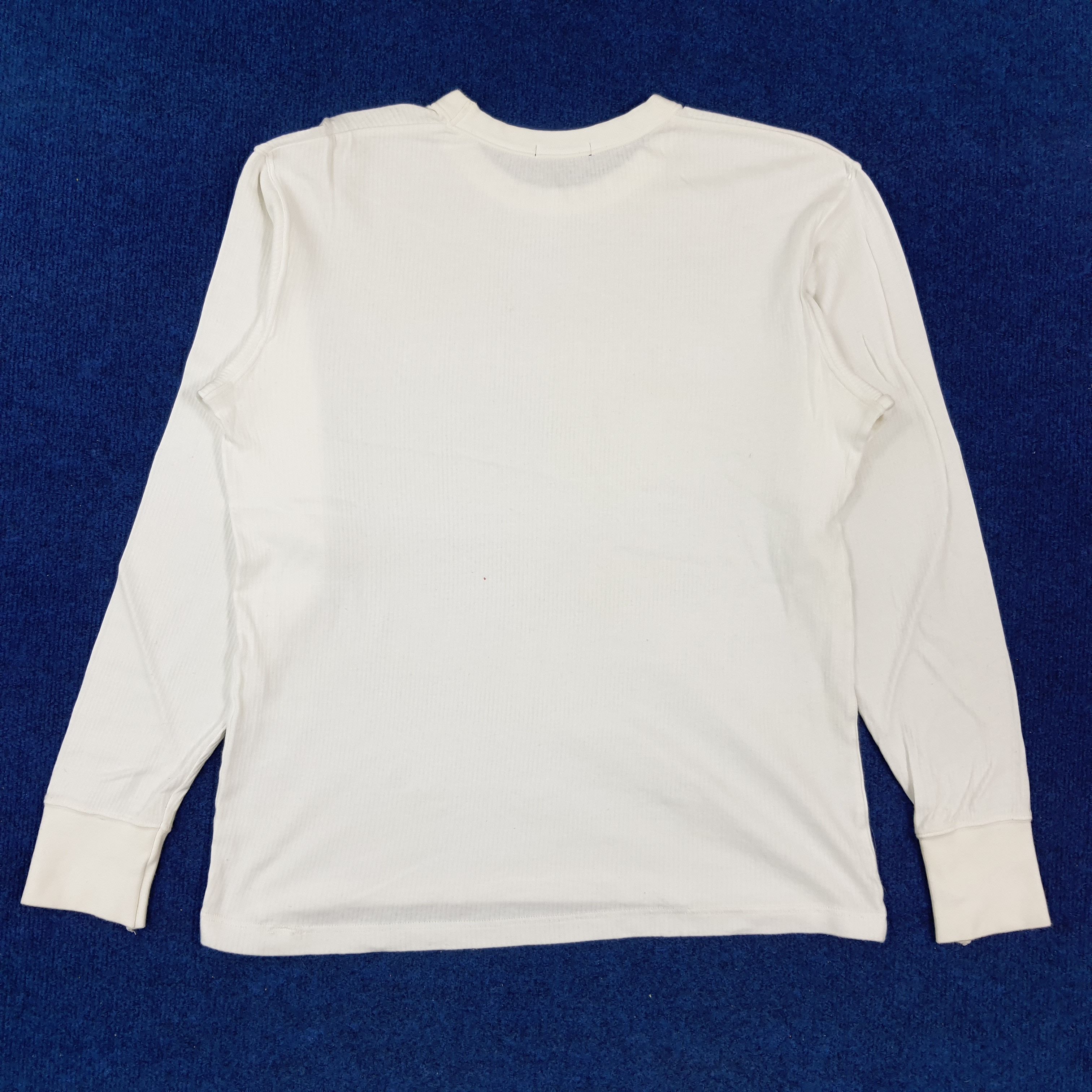 Burberry × Vintage Vintage Burberry London Corduroy Long Sleeve Tshirt Size US L / EU 52-54 / 3 - 3 Thumbnail