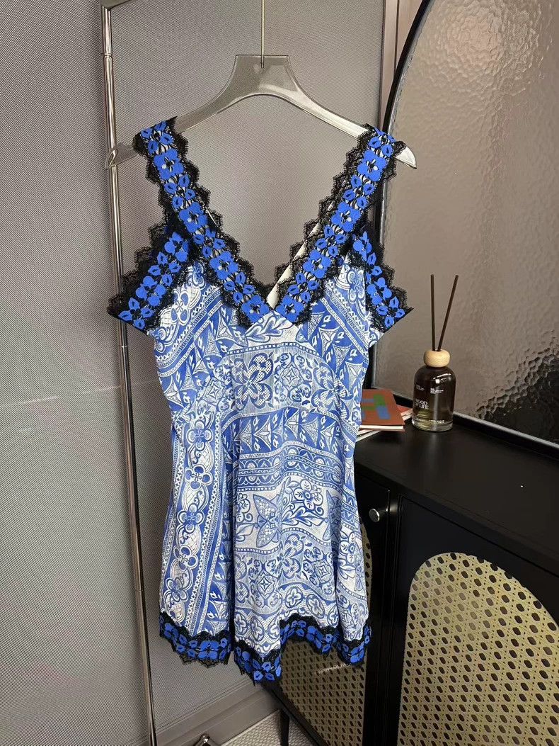 Louis Vuitton Louis Vuitton FW23 White and Blue Lace Dress Size XXS / US 00 / IT 34 - 2 Thumbnail