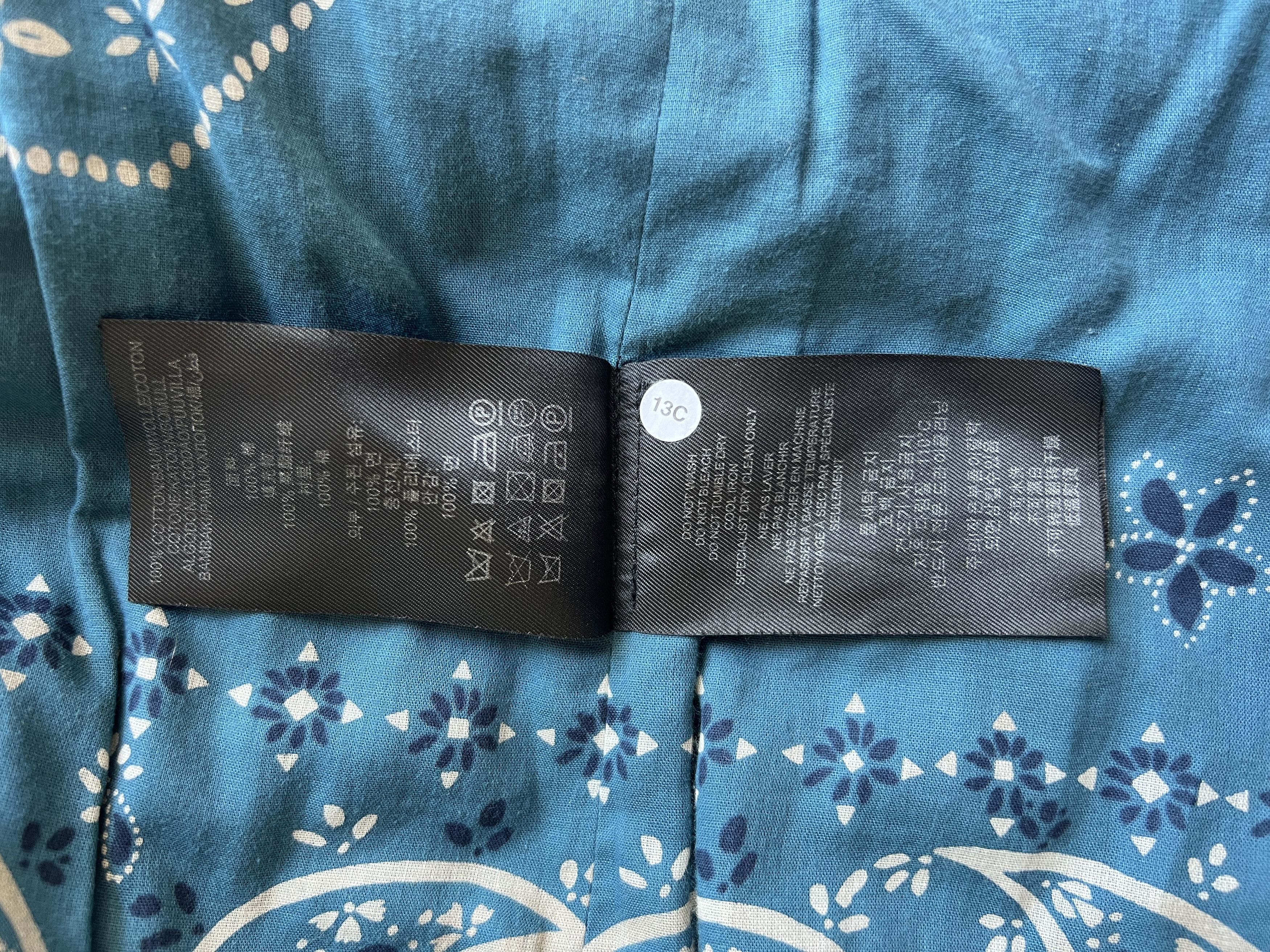 Burberry Prorsum Burberry Prorsum FW2015 Reversible Paisley/Bandana Jacket Size US S / EU 44-46 / 1 - 9 Thumbnail