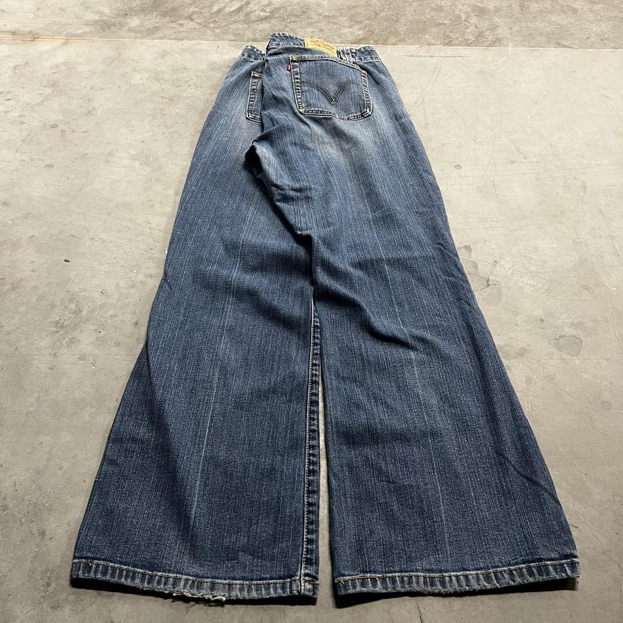 Levi's × Vintage Vintage Y2K Baggy Levis Bootcut Medium Wash Denim jeans! Size US 36 / EU 52 - 6 Thumbnail