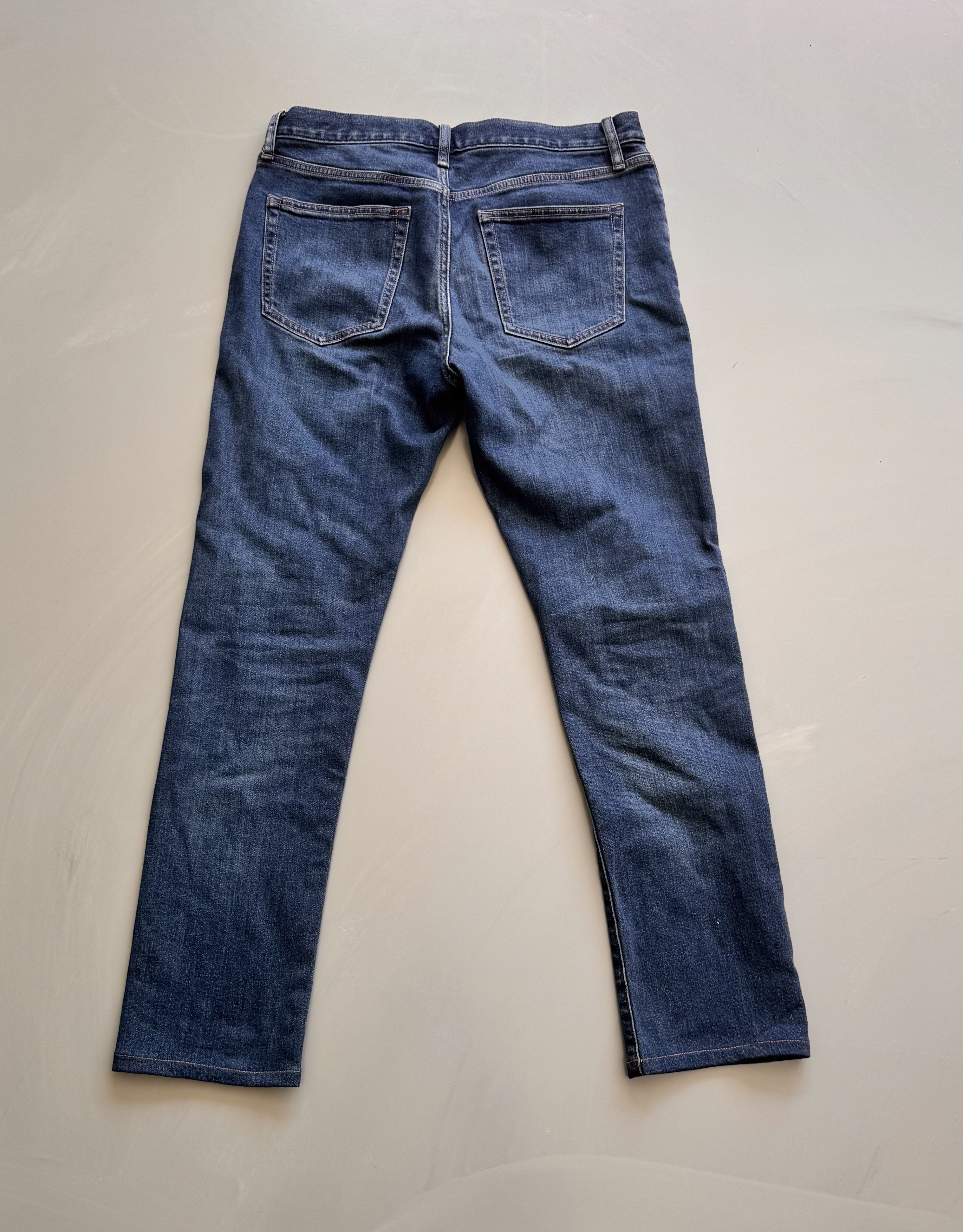 Uniqlo Uniqlo Stretch Denim Jeans 32x32 – Dark Blue Size US 32 / EU 48 - 2 Thumbnail