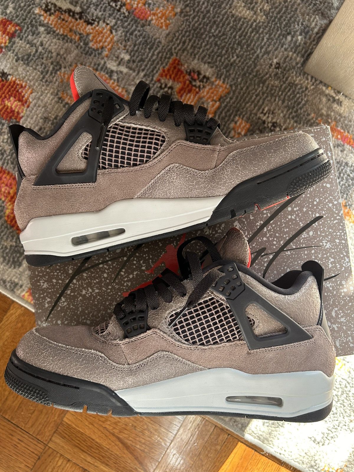 Jordan Brand Jordan 4 Taupe Haze Size US 10 / EU 43 - 3 Thumbnail