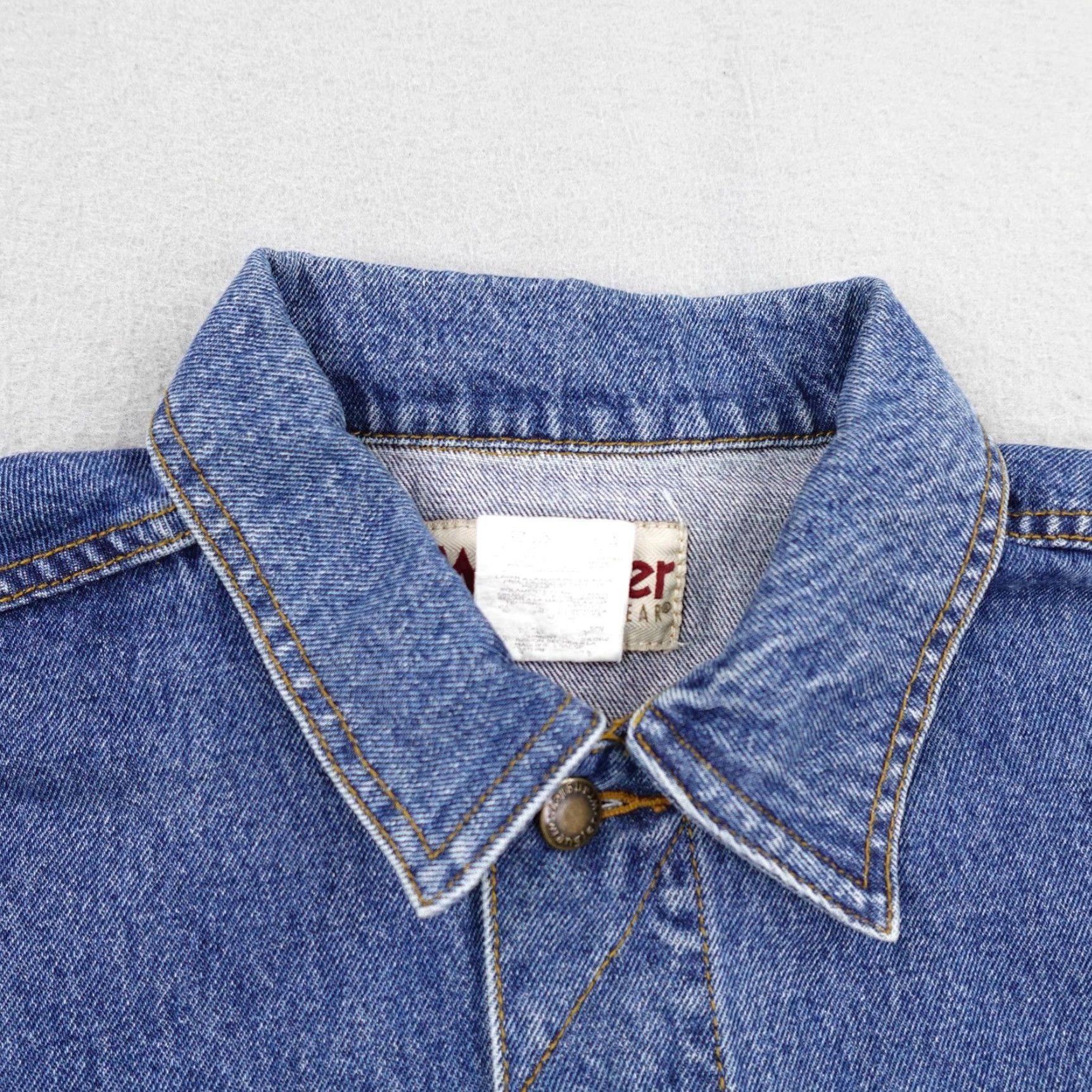Wrangler VINTAGE Wrangler Jacket Mens Large Blue Denim Jean Rugged Wear Western Trucker Work Coat Size US 33 - 2 Thumbnail