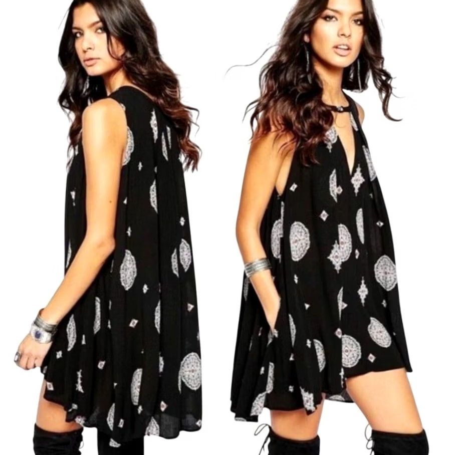 Free People Free People Womens Dress Black Medallion Print Tree Tent Stretch XS Sleeveless V-Neck Shift Kned Length Geometric Boho Western normcore Ladies XS Size XS / US 0-2 / IT 36-38 - 2 Thumbnail