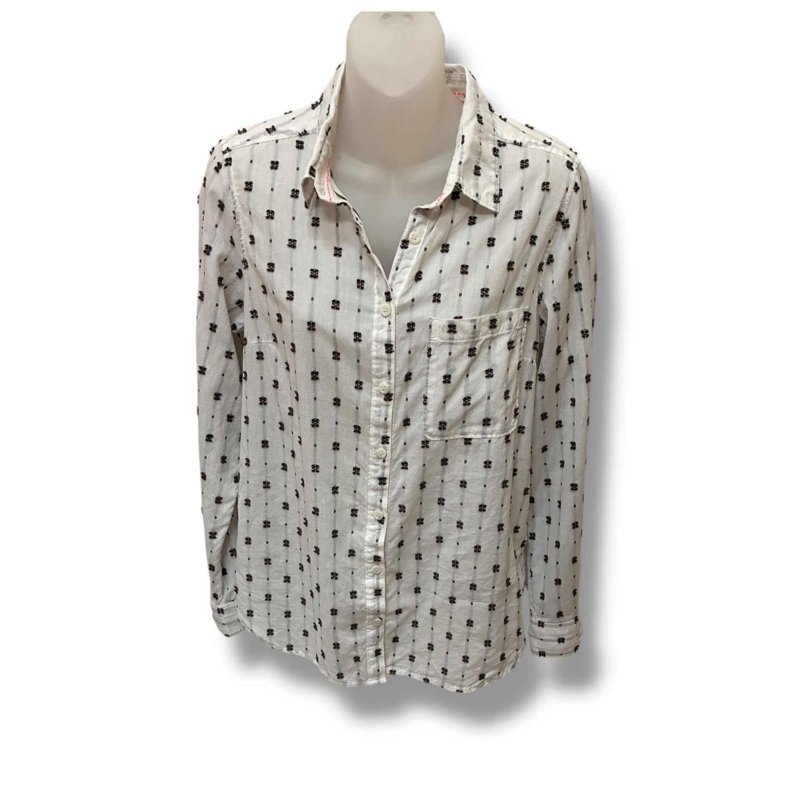 Anthropologie Anthropologie Maeve ClipDot button down shirt size 10 Size L / US 10 / IT 46 - 2 Thumbnail