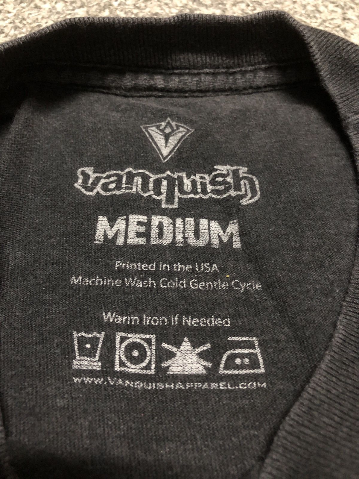 Japanese Brand Vintage Sunfaded Vanquish Spellout Tshirt Size US M / EU 48-50 / 2 - 13 Thumbnail