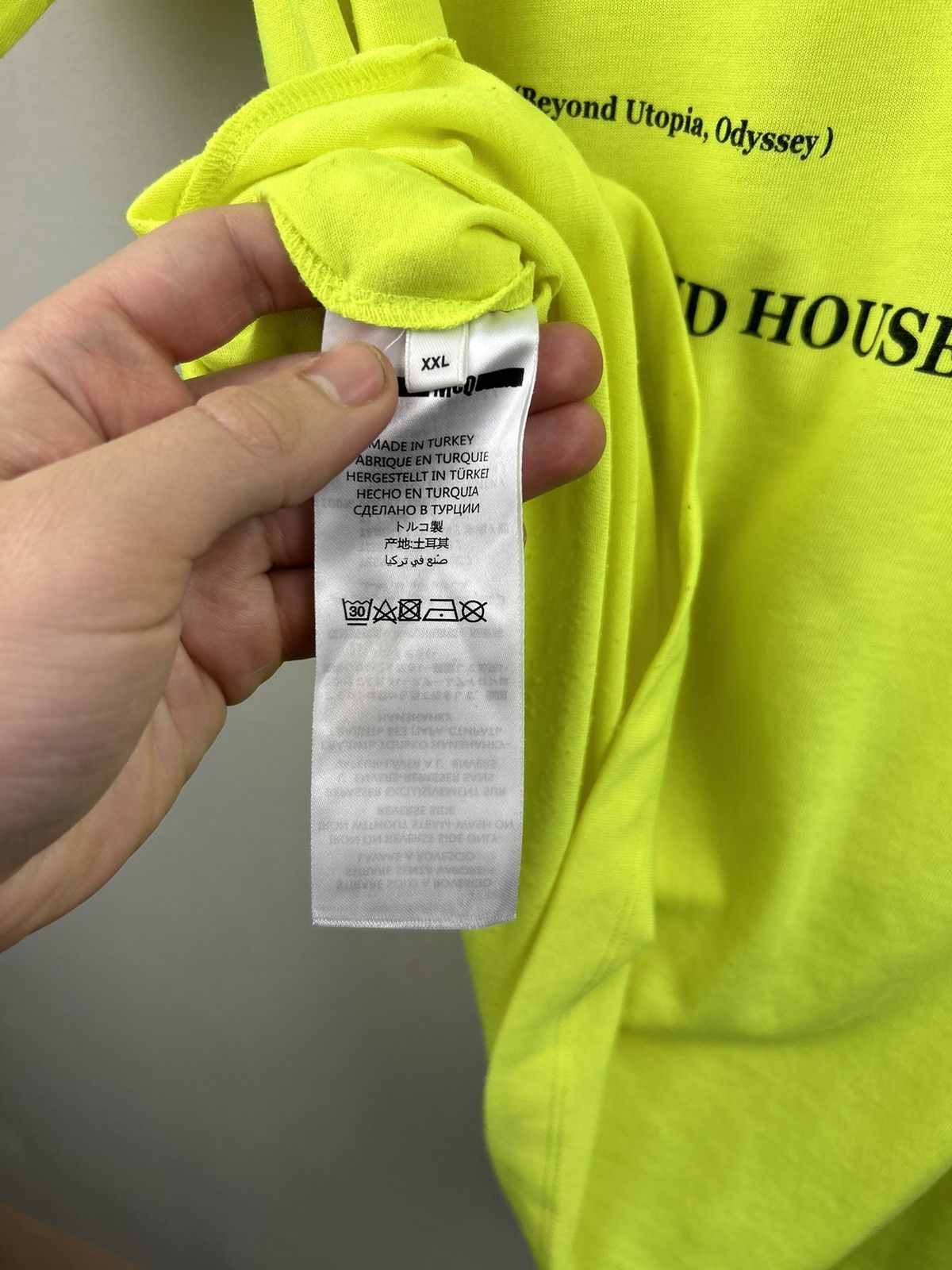 Alexander McQueen Alexander McQueen Acid House T shirt Size US XXL / EU 58 / 5 - 13 Thumbnail