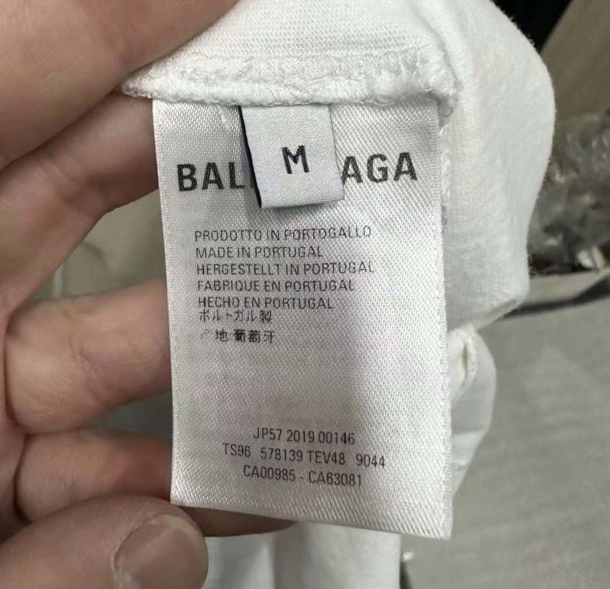 Other Balenciaga White Lock Short Sleeve - DMC Size US M / EU 48-50 / 2 - 4 Thumbnail