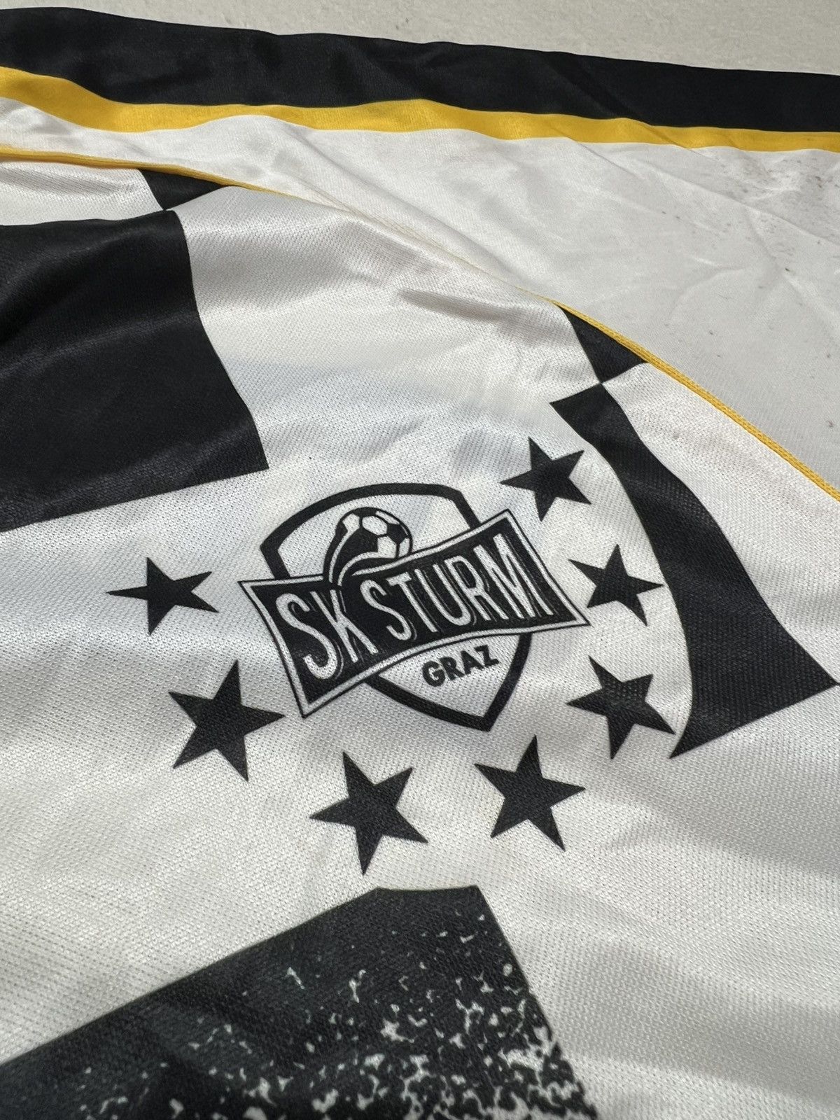 Puma SK Sturm Graz 2002-03 Puma Home Jersey Size US L / EU 52-54 / 3 - 5 Thumbnail