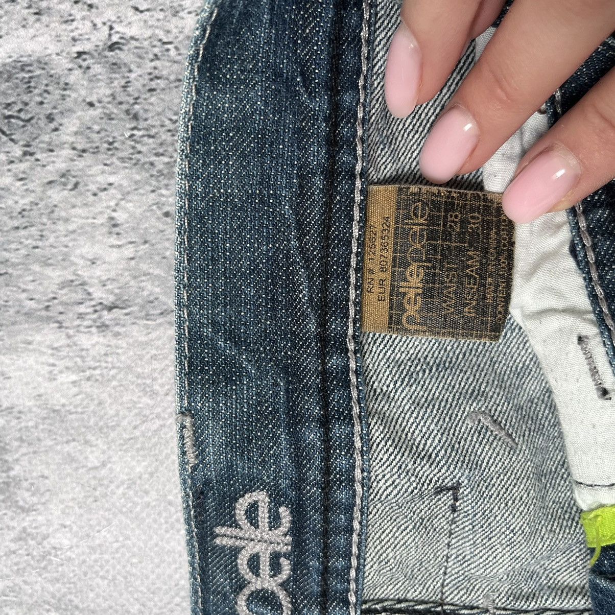 Japanese Brand × Pelle Pelle × Vintage Pelle Pelle Faded Denim Vintage USA Embroidered Logo Pants Size US 29 - 12 Thumbnail
