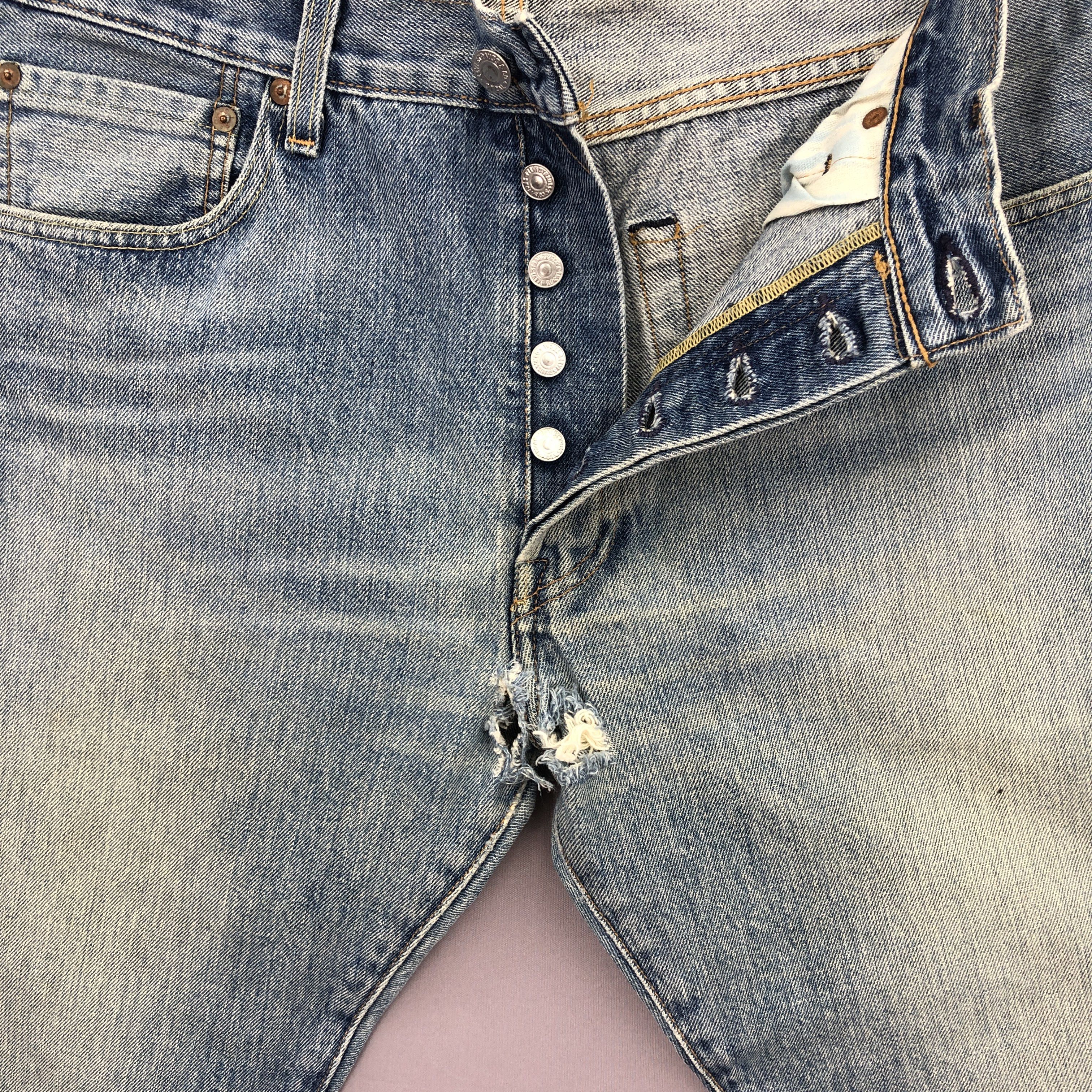 Levi's Vintage Levis 501 Jeans Levi's Faded Distresses Denim Size US 34 / EU 50 - 8 Thumbnail