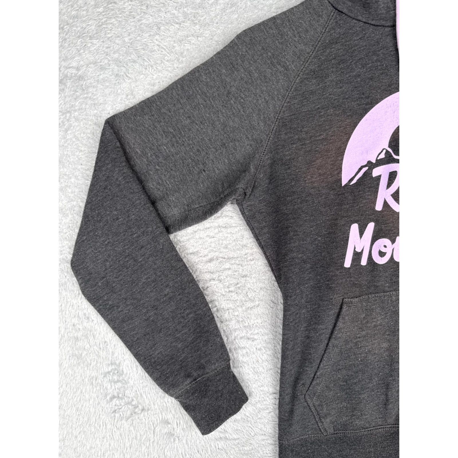 The North Face The North Face Hoodie Womens Small Gray Rocky Mountain Graphic Pullover Fleece Size S / US 4 / IT 40 - 3 Thumbnail