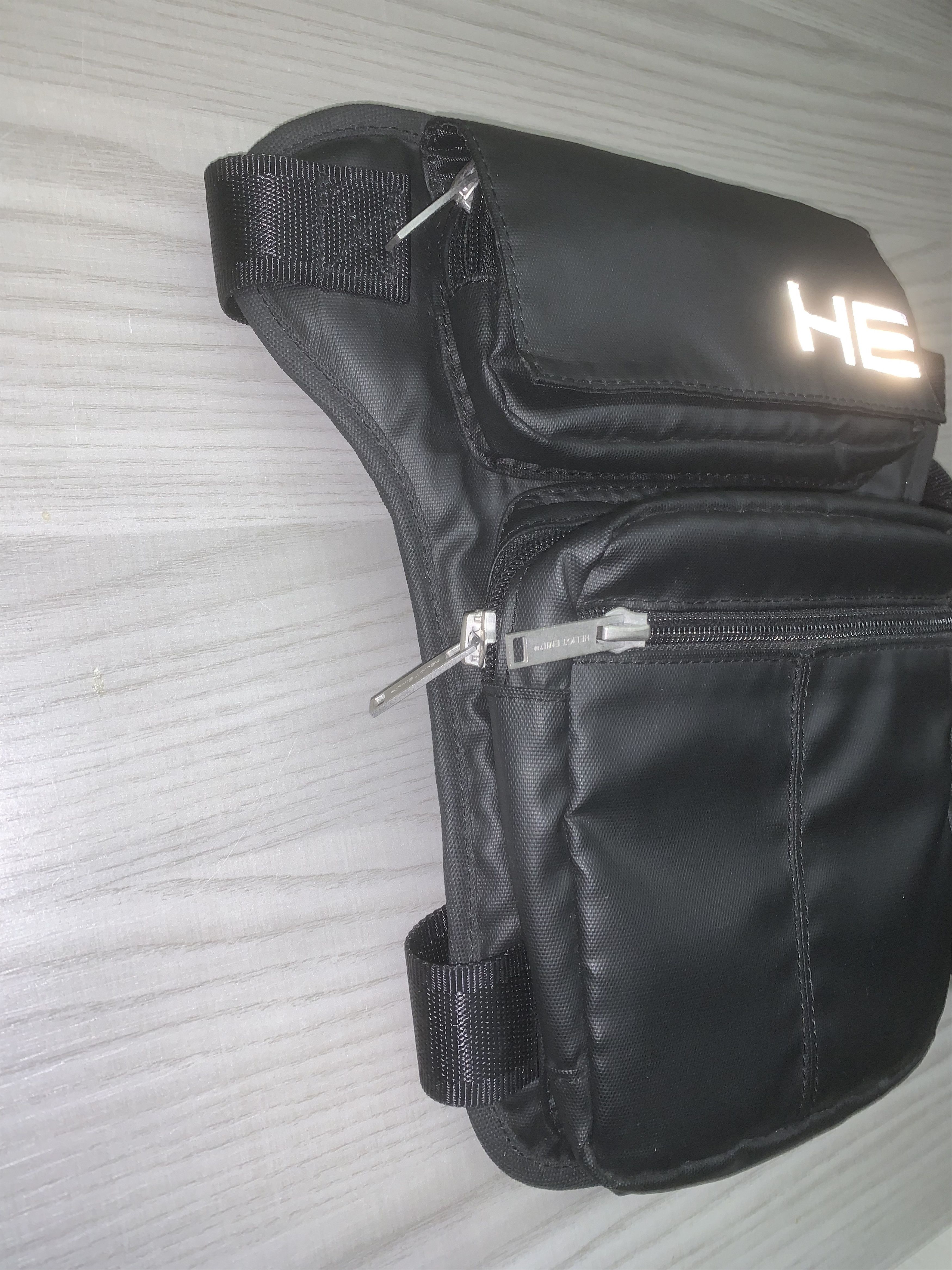 Heliot Emil Archive reflective LEG BAG - Heliot Emil Size ONE SIZE - 6 Thumbnail