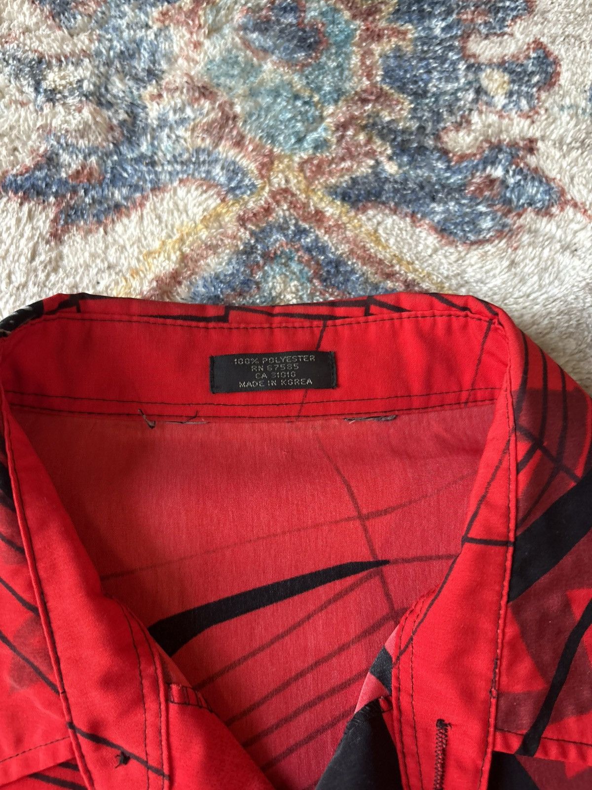 Vintage Vintage Spider-Man All Over Print Button-up Shirt Size XL Size US XL / EU 56 / 4 - 3 Thumbnail