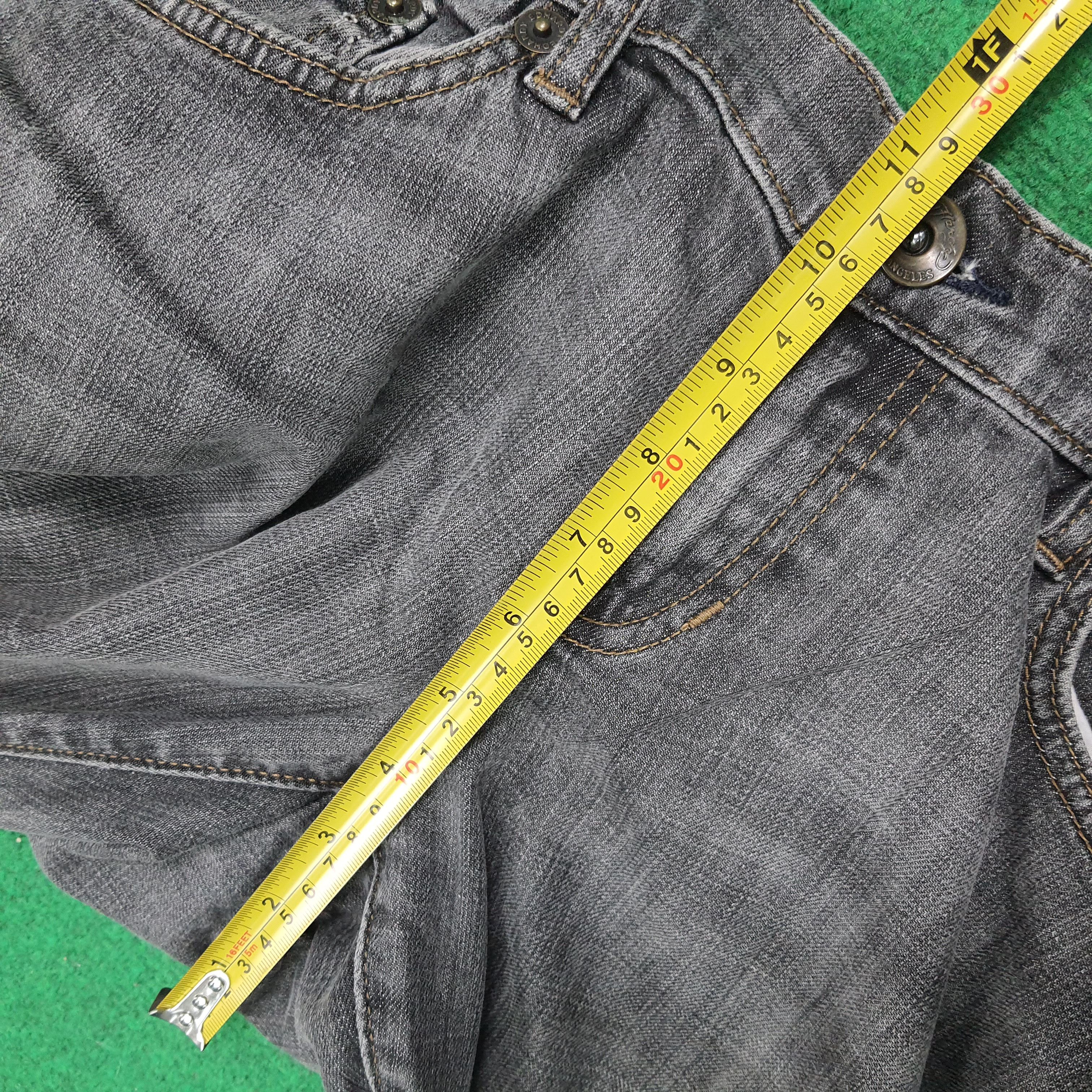 Ed Hardy Vintage Ed Hardy Super Low Rise Cut Jeans C280N22 Size 34" / US 12 / IT 48 - 15 Thumbnail