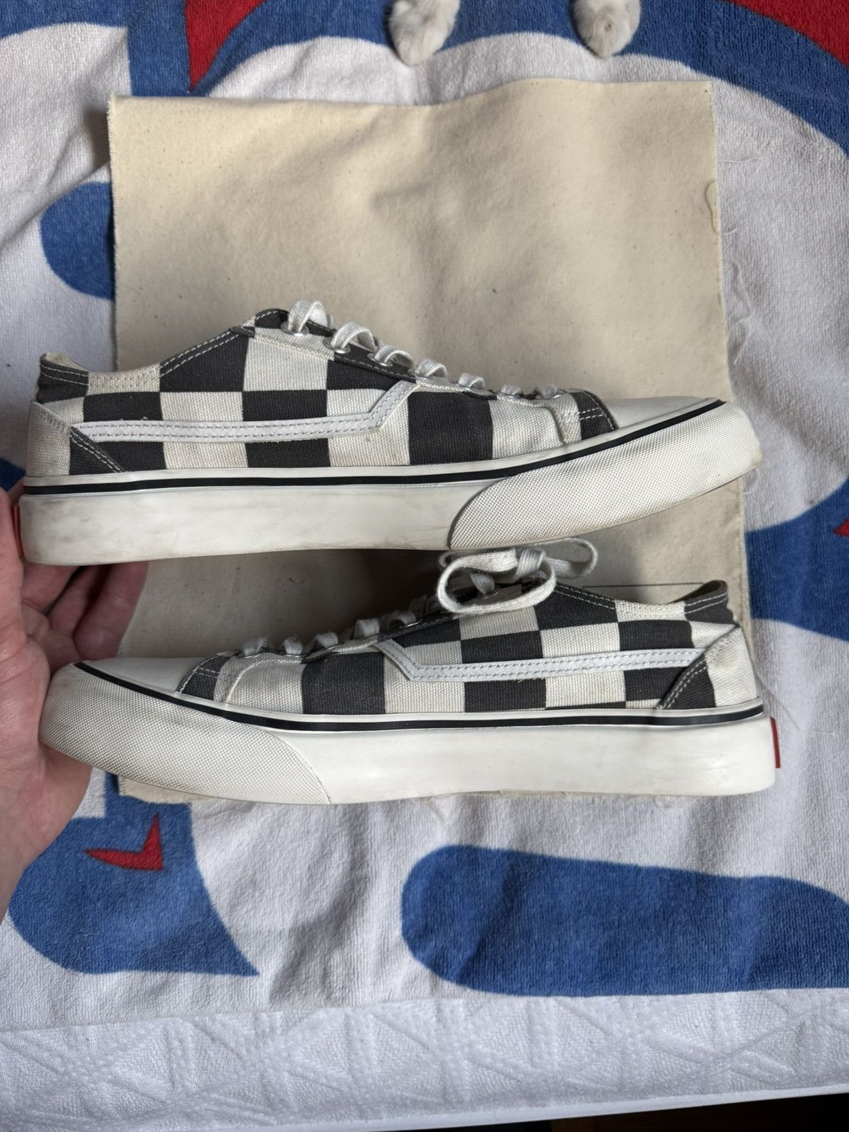 Article No. Article No. Vintage check low top sneakers Size US 11.5 / EU 44-45 - 4 Thumbnail