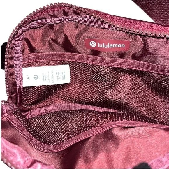 NWT LULULEMON Everywhere Bag Red Merlot Fanny Pack Belt Bag