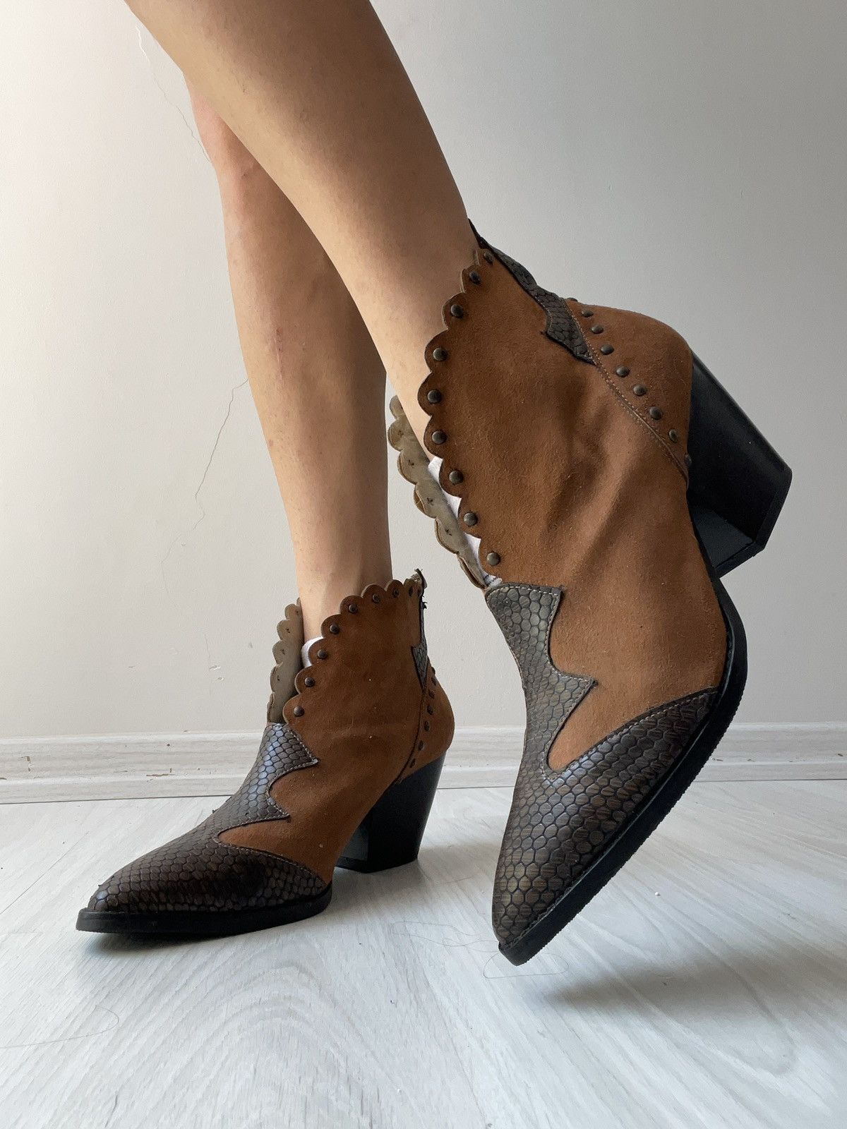 Vintage 2000’s boots Size US 8.5 / IT 38.5 - 1 Thumbnail