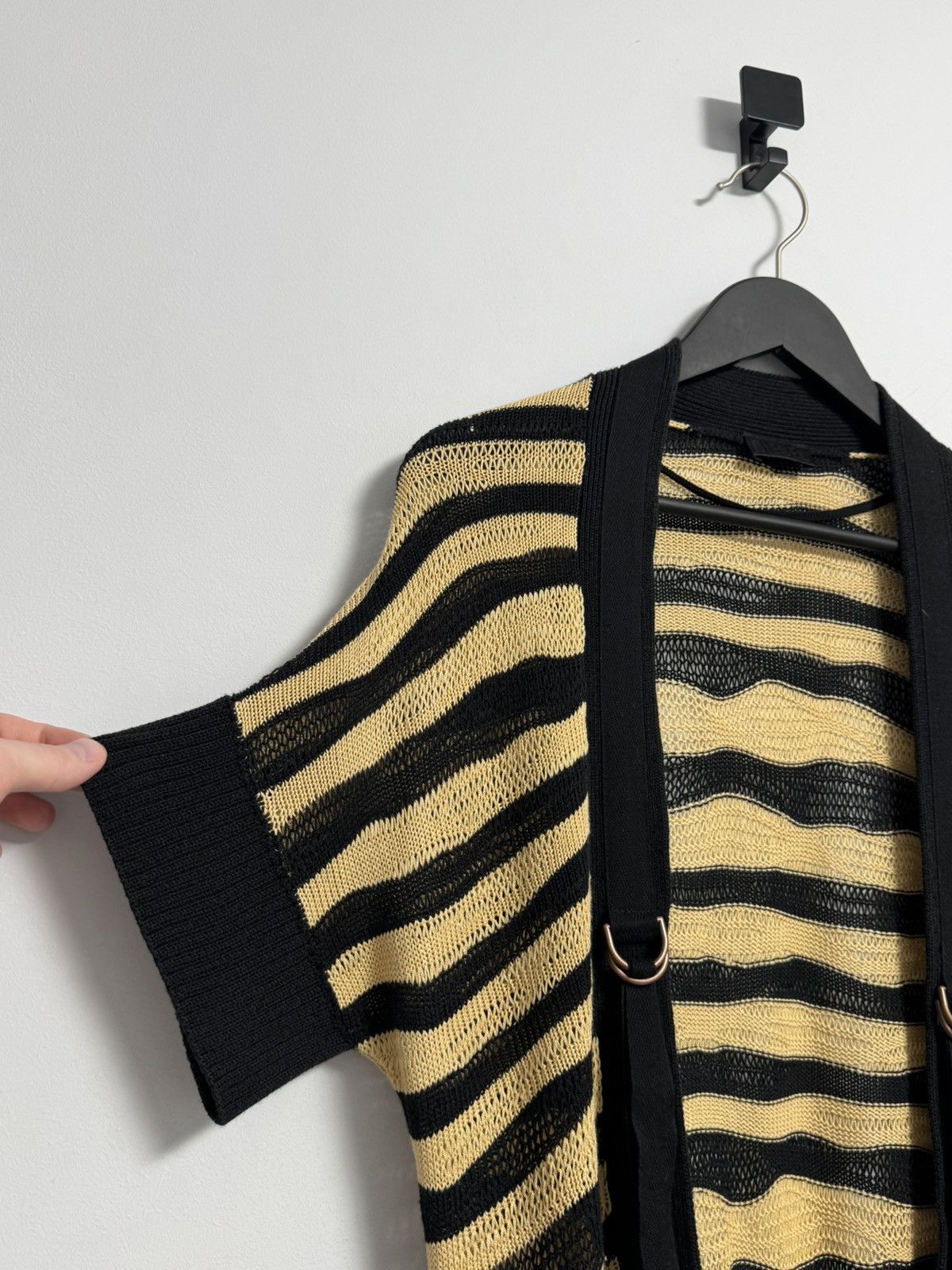 Diesel DIESEL Brand Black Beige Stripe Knit Sweater Cardigan Bolero Size XS / US 0-2 / IT 36-38 - 14 Thumbnail