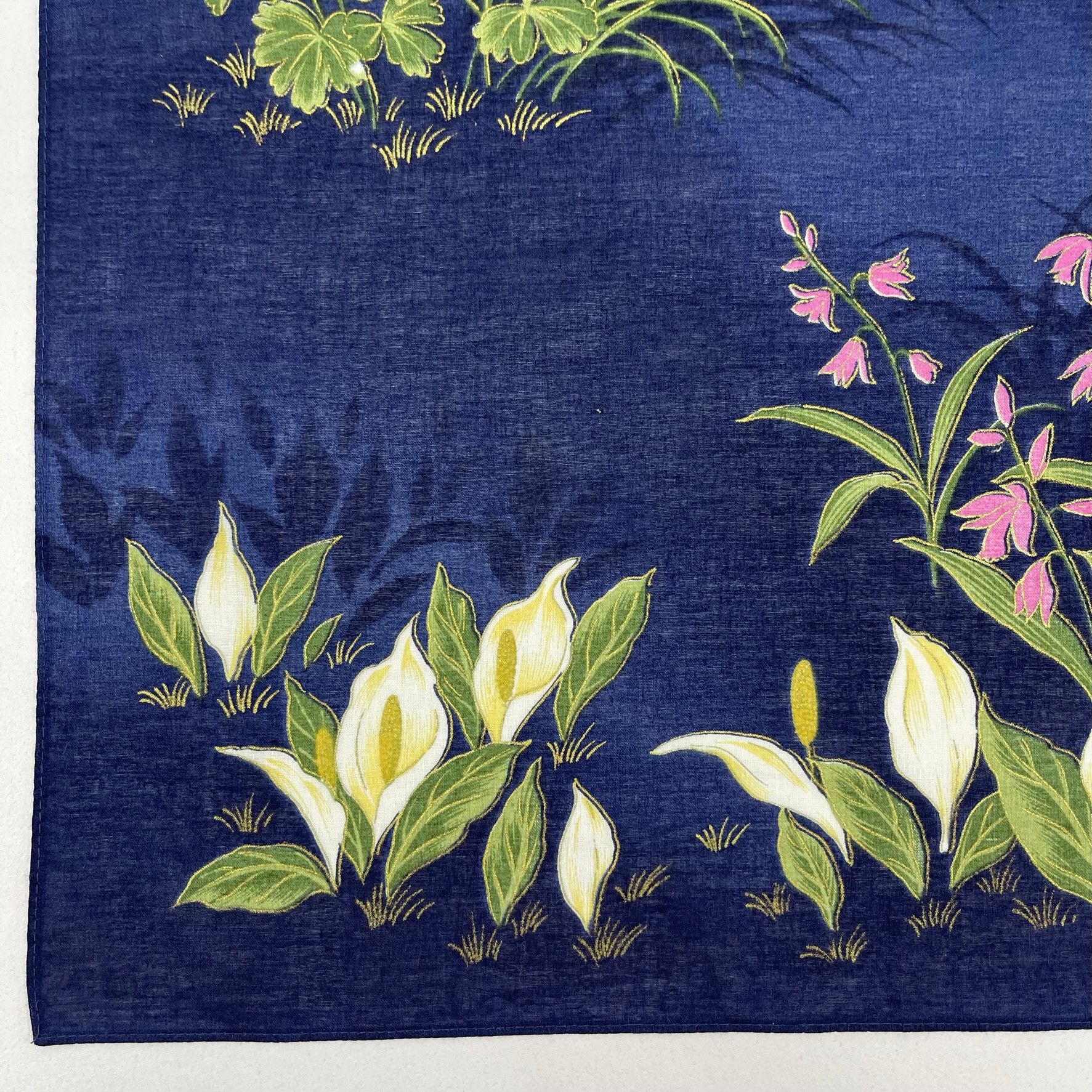 Japanese Brand Vintage Japanese Floral Spring Handkerchief - 5026 Size ONE SIZE - 5 Thumbnail