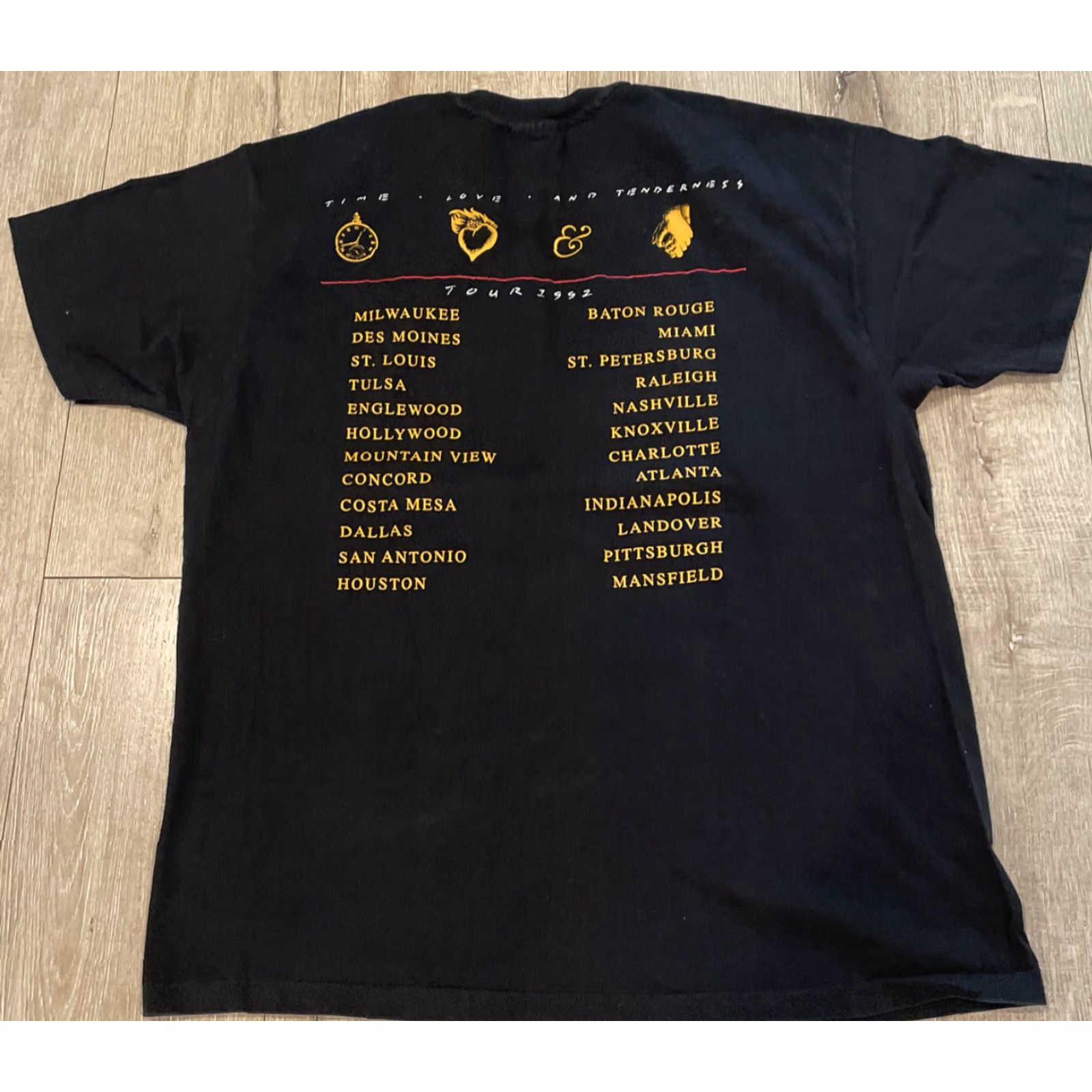 Vintage Vintage Yes Michael Bolton Tour tshirt 1992 World USA Australian Black Mens XL Cotton Logo 90s T-Shirt Size US XL / EU 56 / 4 - 2 Thumbnail