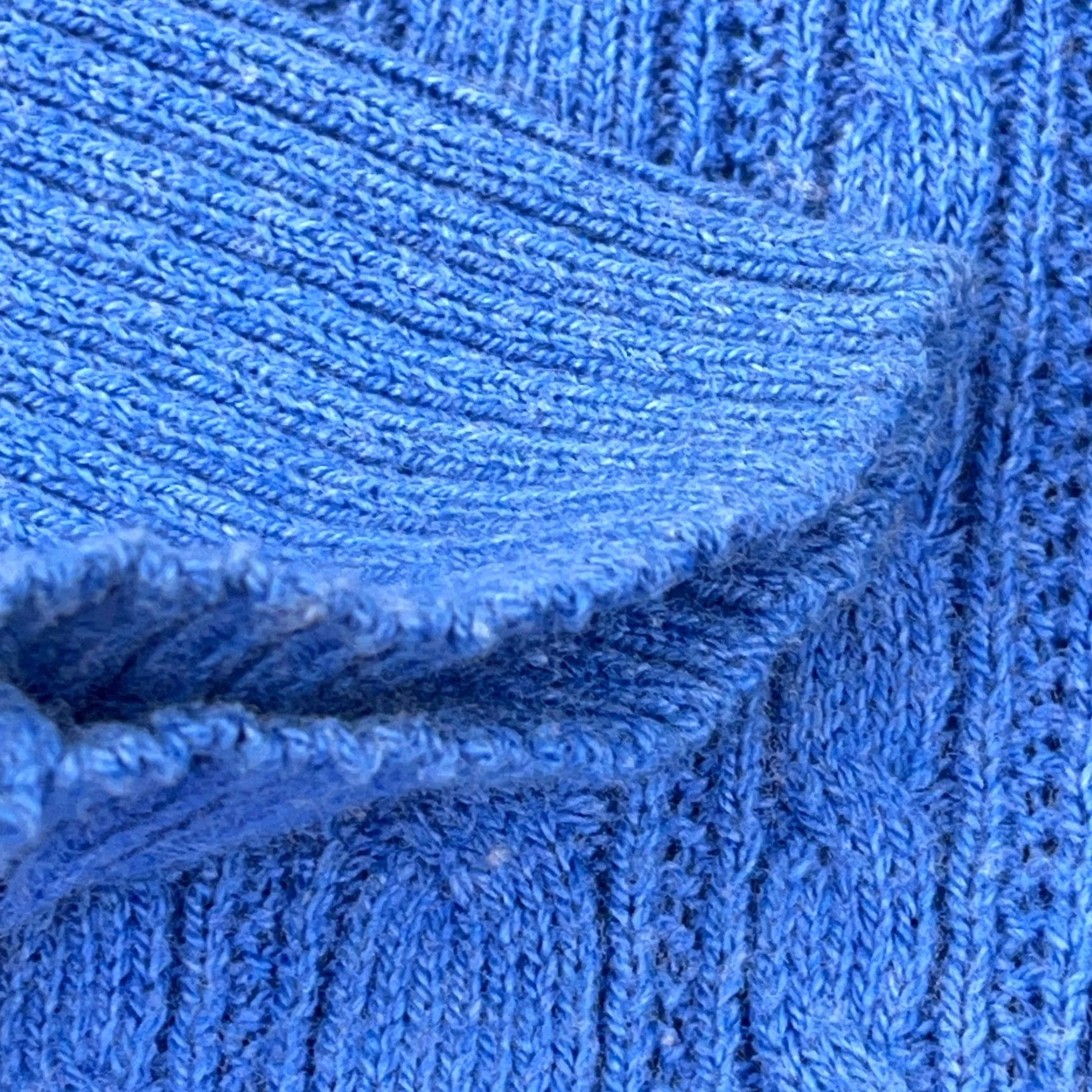 American Eagle Outfitters VINTAGE American Eagle Sweater Women XL Blue Cable-Knit V-Neck Pullover All Seasons Y2K Womens Size XL / US 12-14 / IT 48-50 - 5 Thumbnail