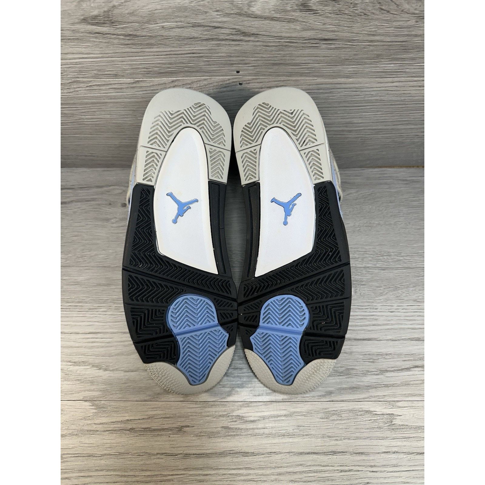 Jordan Brand Jordan 4 Retro University Blue - Size 10.5 Size US 10.5 / EU 43-44 - 6 Thumbnail