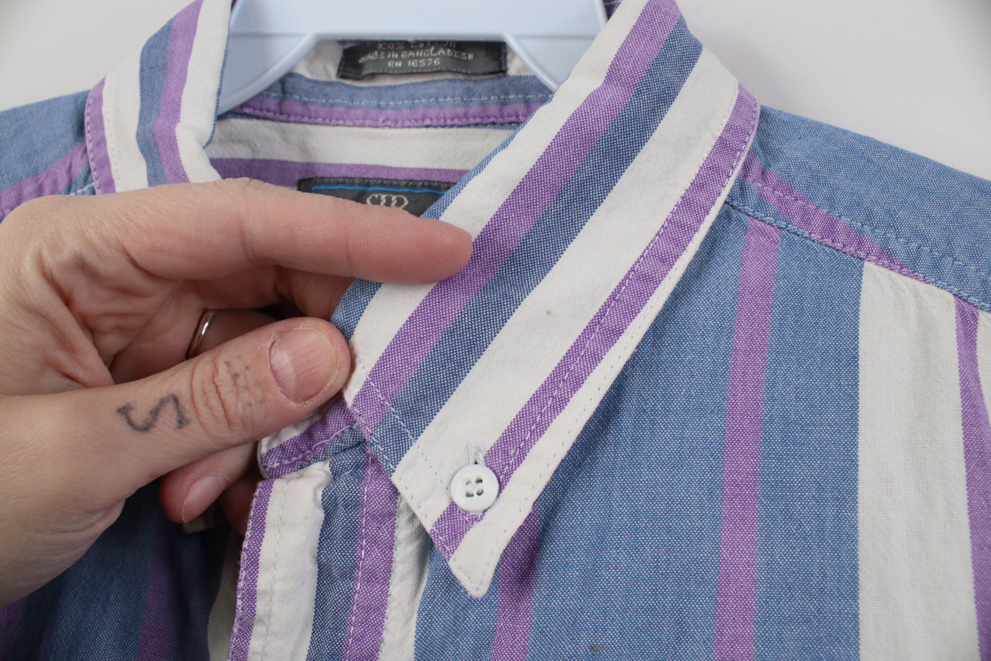 Vintage Vintage 90s Streetwear Block Short Sleeve Button Down Shirt Size US L / EU 52-54 / 3 - 4 Thumbnail