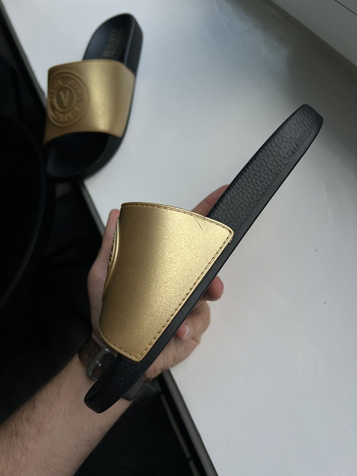 Versace Jeans Couture Versace Jeans Couture Gold Slides Logo Size 37 (23 cm) Size US 7 / IT 37 - 11 Thumbnail